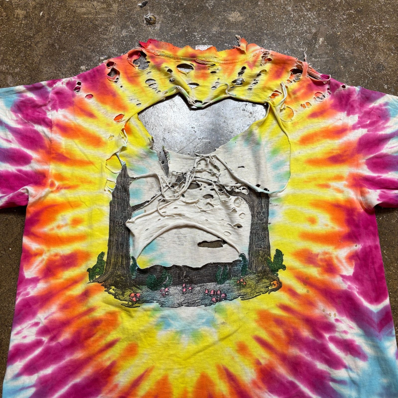 Band Tees × Grateful Dead × Vintage Vintage 1990 Grateful Dead Dancing Bears 25th Anniv Shirt XL Size US XL / EU 56 / 4 - 6 Thumbnail