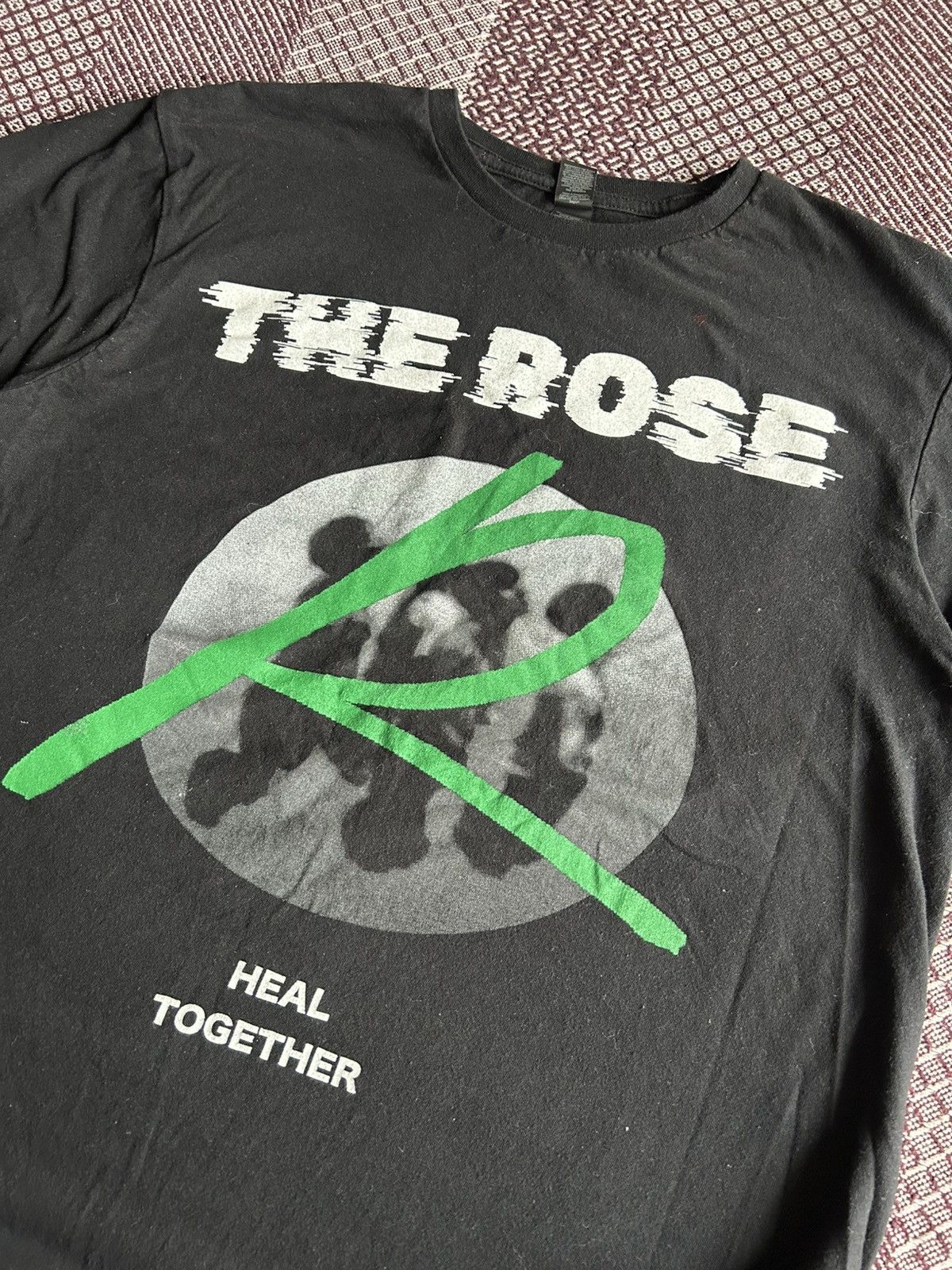 Band Tees The Rose Streetwear Short Sleeve T-shirt Y2K Style Size M Size US M / EU 48-50 / 2 - 3 Thumbnail