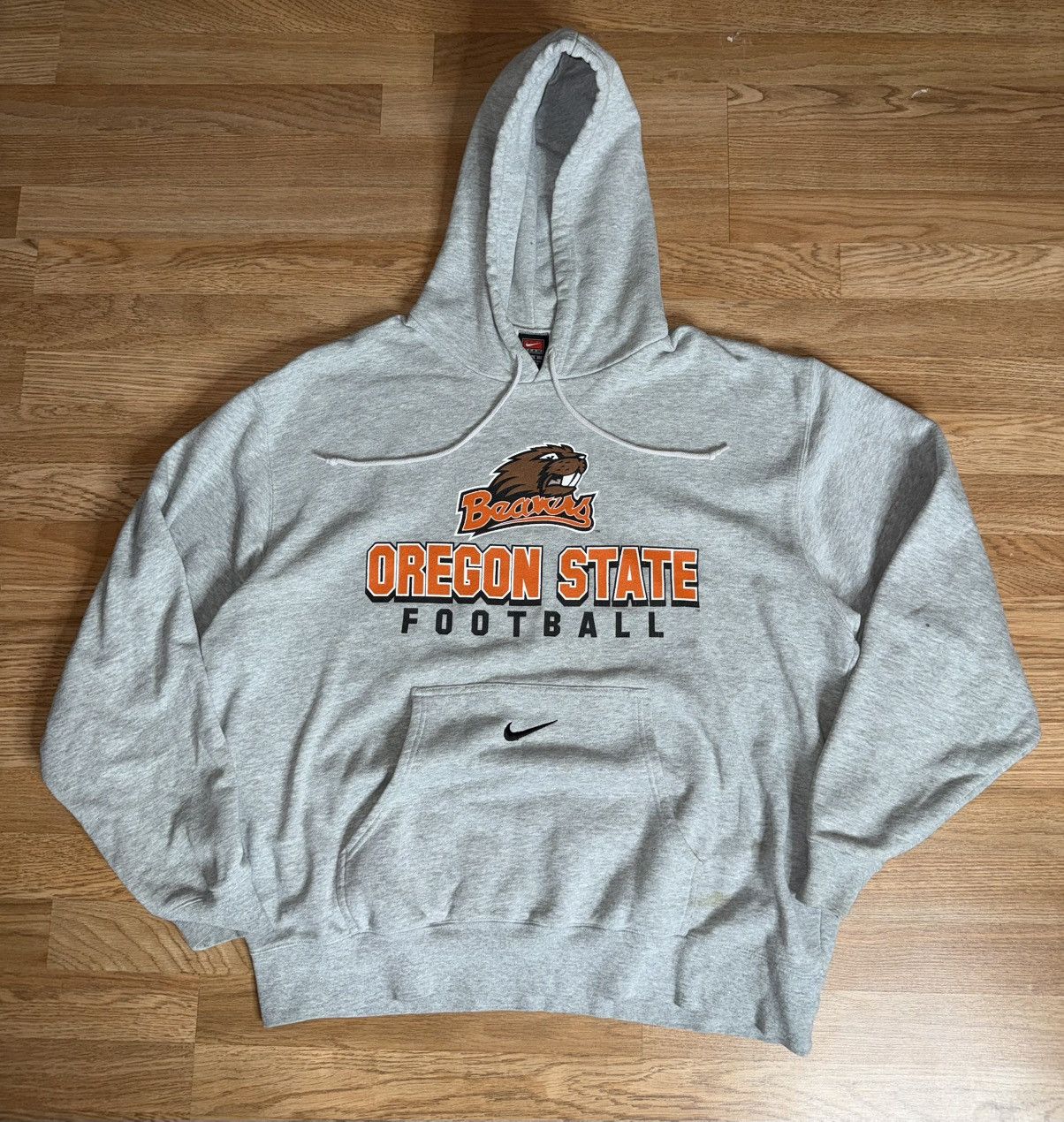 Nike VTG Nike Center Swoosh Oregon State Beavers Sweatshirt XXL Size US XXL / EU 58 / 5 - 1 Thumbnail