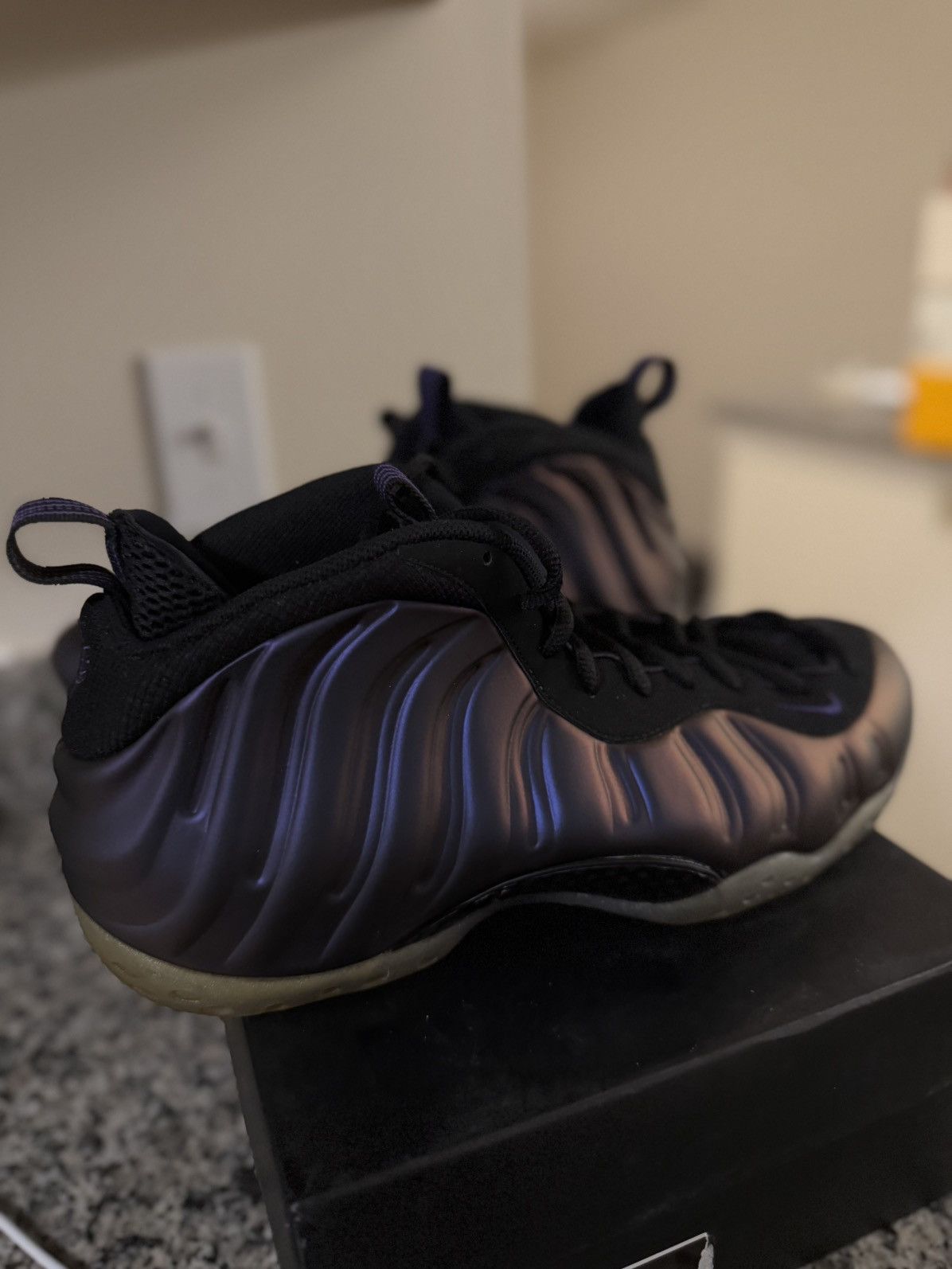 Nike Nike Air Foamposite One 2017 Eggplant (314996-008) Size 12 Size US 12 / EU 45 - 2 Thumbnail