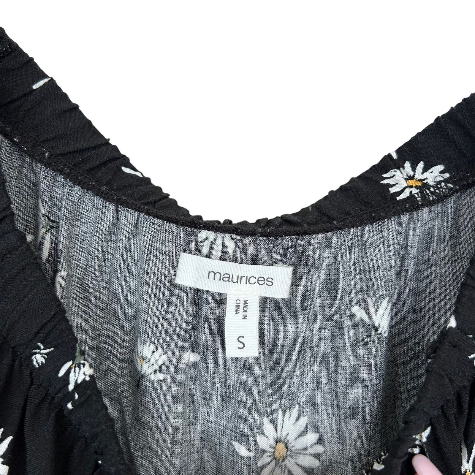 Other Maurices Black Floral Off The Shoulder Dress Sz S Size S / US 4 / IT 40 - 2 Thumbnail