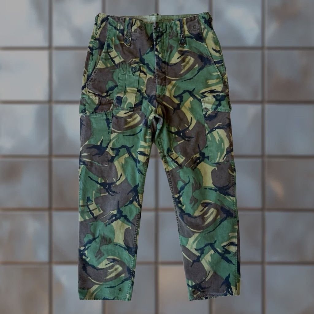 Vintage VINTAGE British Army Pants 30 Green Camouflage 70s Utility Cargo Trousers Size US 30 / EU 46 - 1 Thumbnail