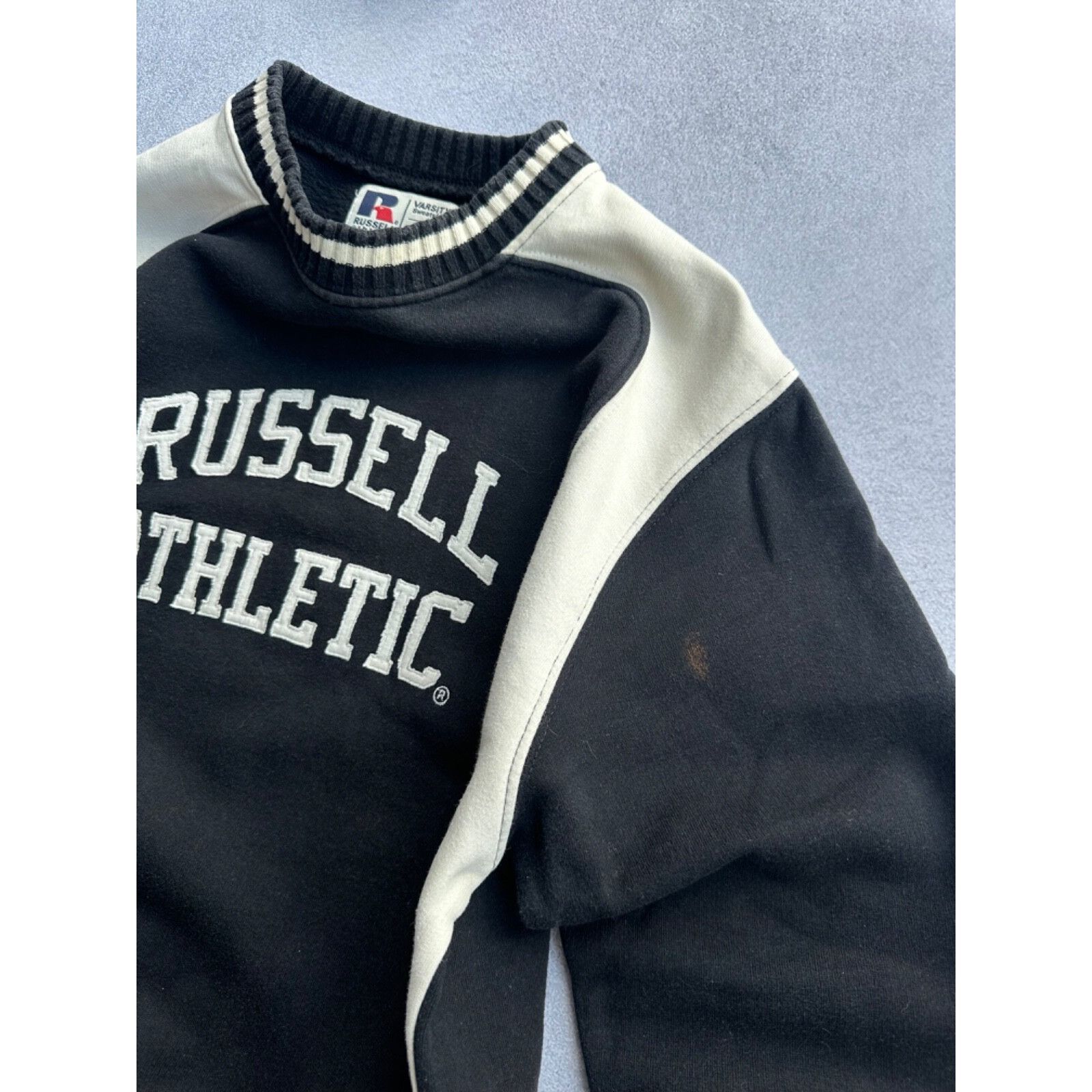 Russell Athletic VTG Russell Athletic Big Logo Sweatshirt Size US M / EU 48-50 / 2 - 7 Thumbnail