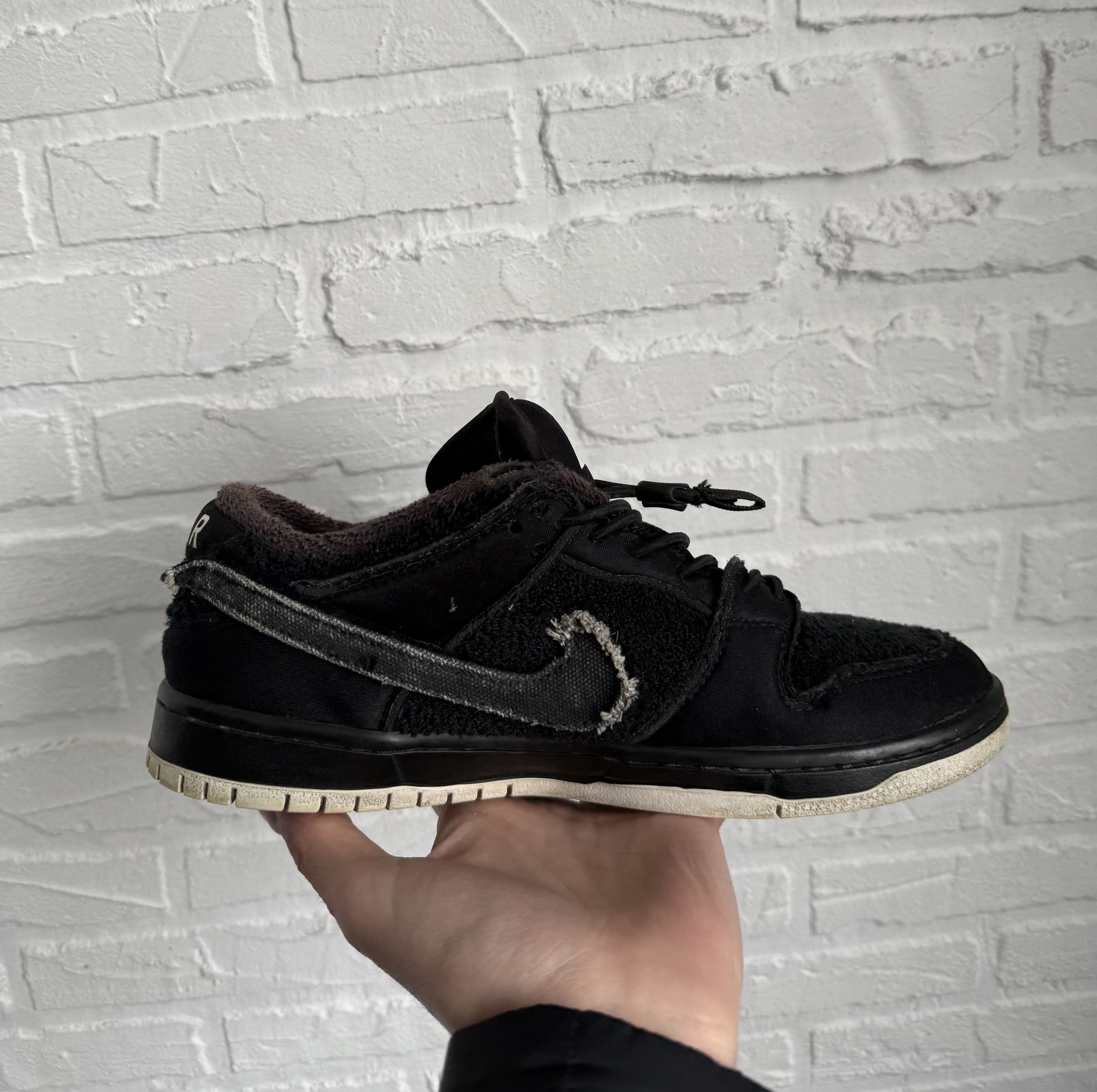 Nike Nike gnarhunters x dunk sb low black sneakers Size US 7.5 / EU 40-41 - 11 Thumbnail