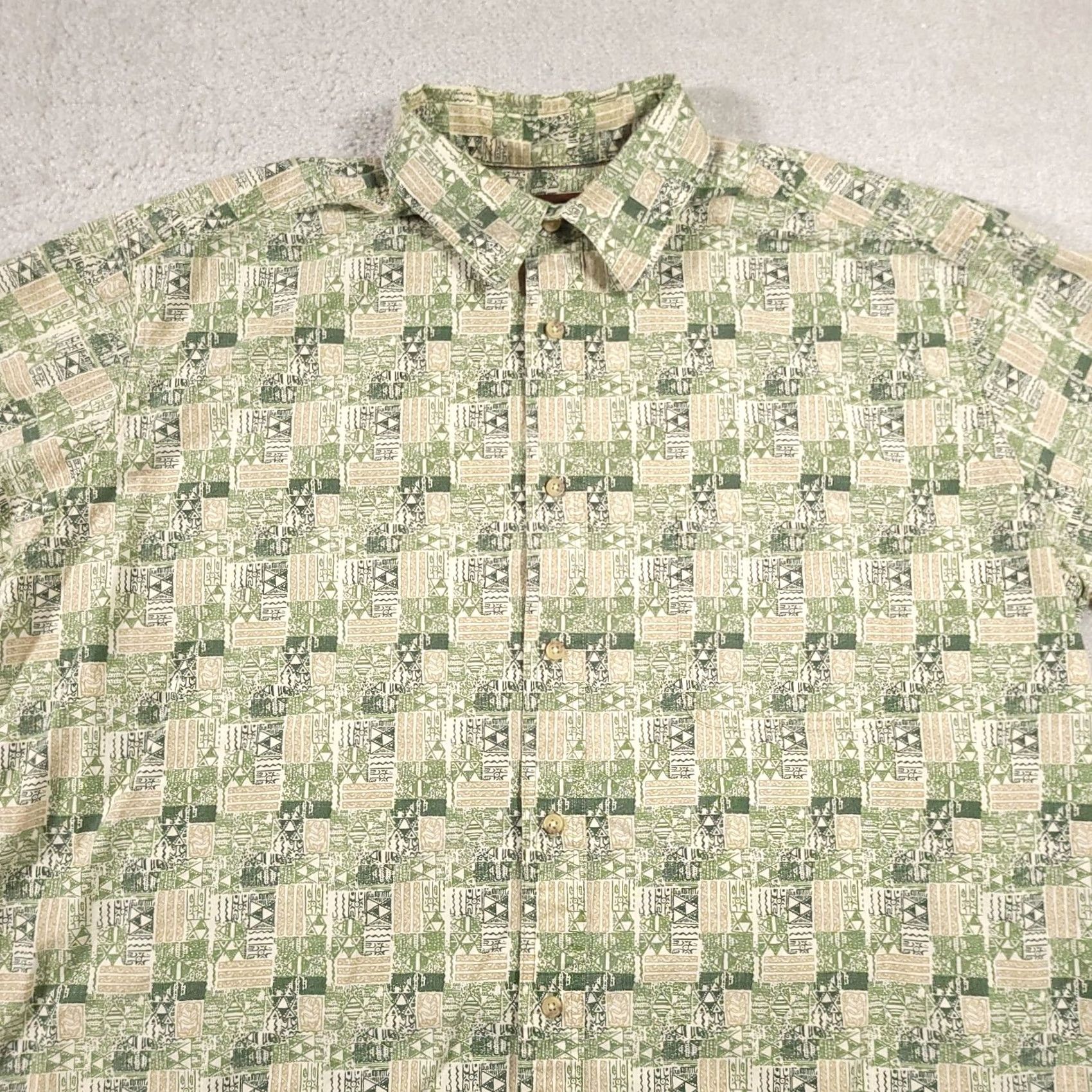 Vintage VINTAGE St. John's Bay Shirt Mens XL Green Aztec Tribal Button Up Short Sleeve Pocket Shirt Size US XL / EU 56 / 4 - 3 Thumbnail