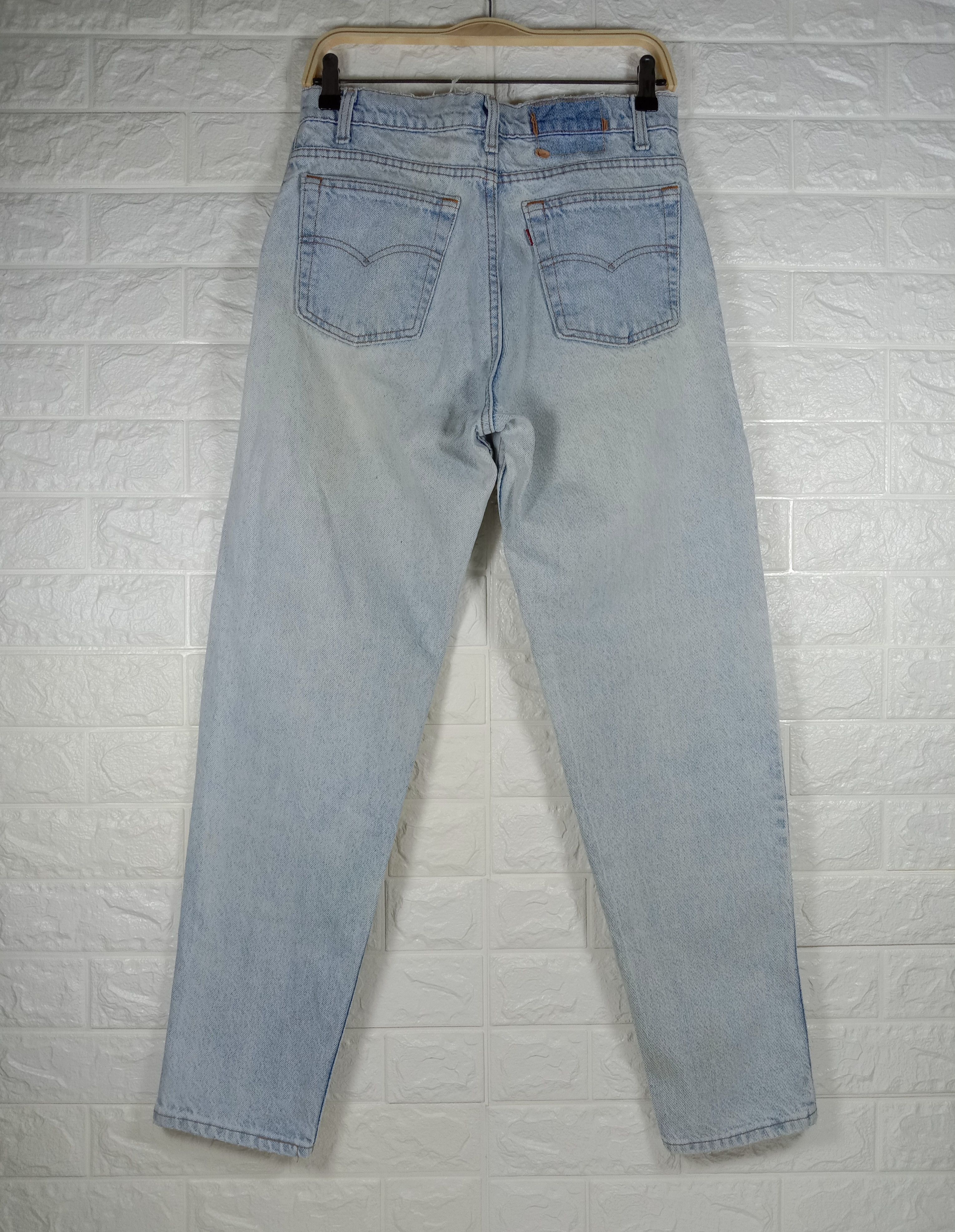 Levi's Vintage 90s Levi's 550 Jeans Light Wash Relaxed Fit Denim Size US 30 / EU 46 - 5 Thumbnail