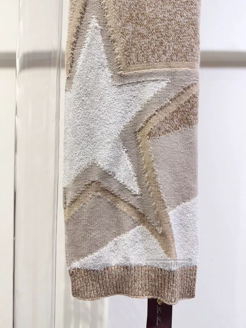 Loro Piana Loro Piana Star scarf Size ONE SIZE - 2 Thumbnail