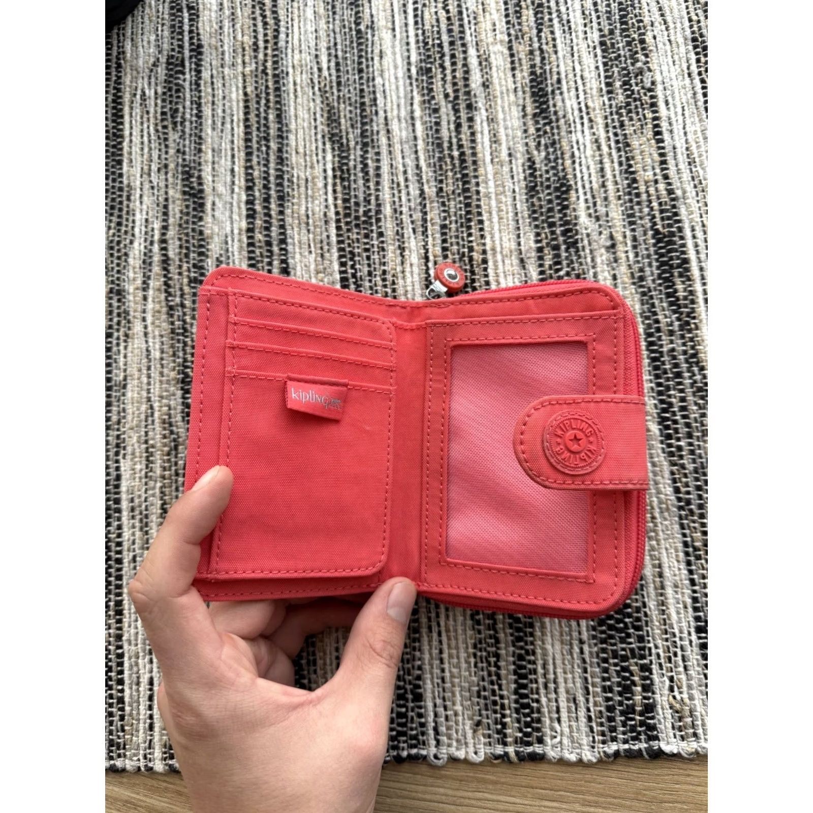 Vintage VINTAGE Kipling Wallet Unisex Wallet Denim Pink 90s Bohemian Hip Hop Streetwear Casual Gift Womens Mens Size ONE SIZE - 7 Thumbnail