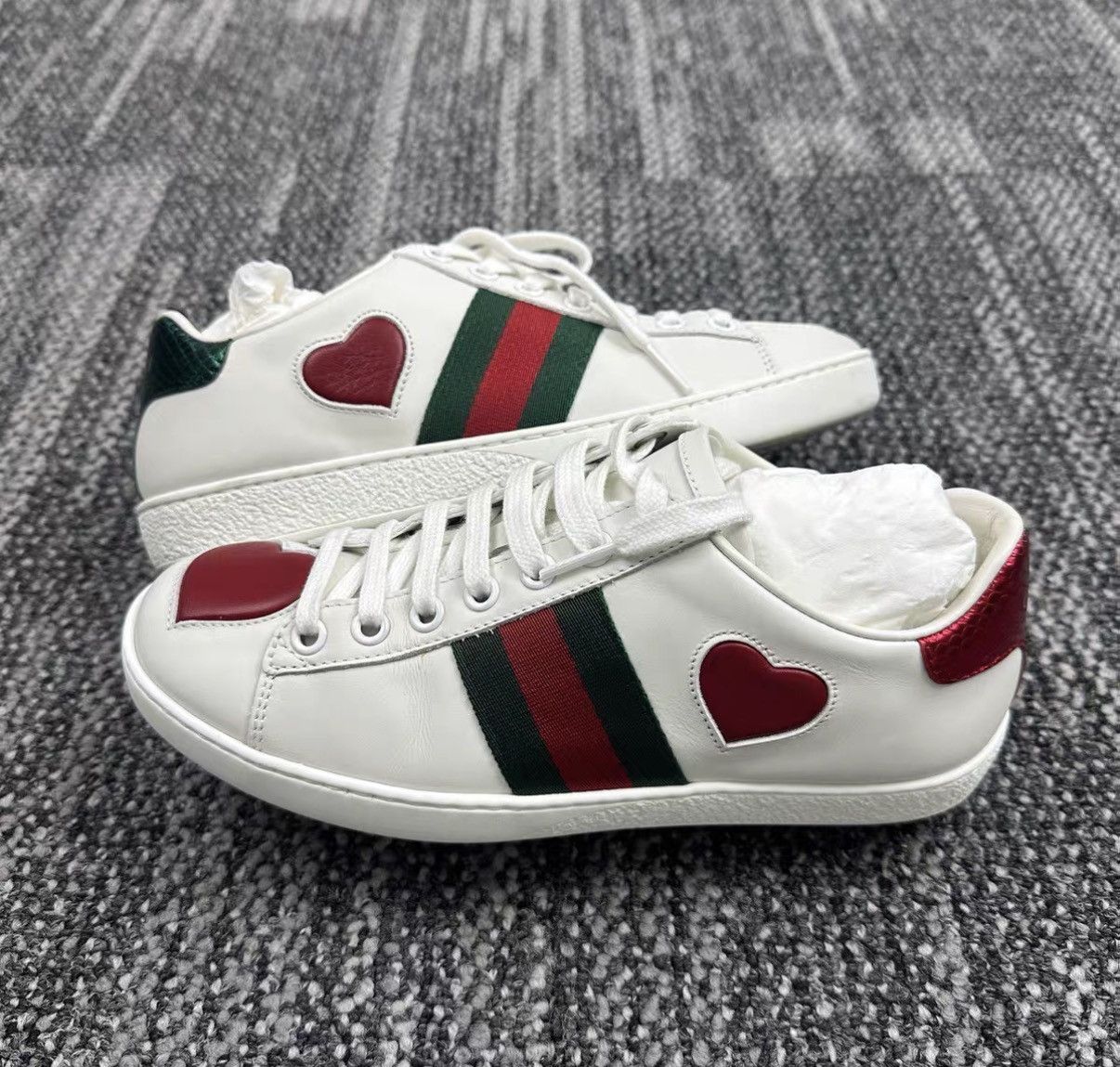 Gucci Gucci ACE Heart White Sneakers J42 Size US 4 / IT 34 - 4 Thumbnail