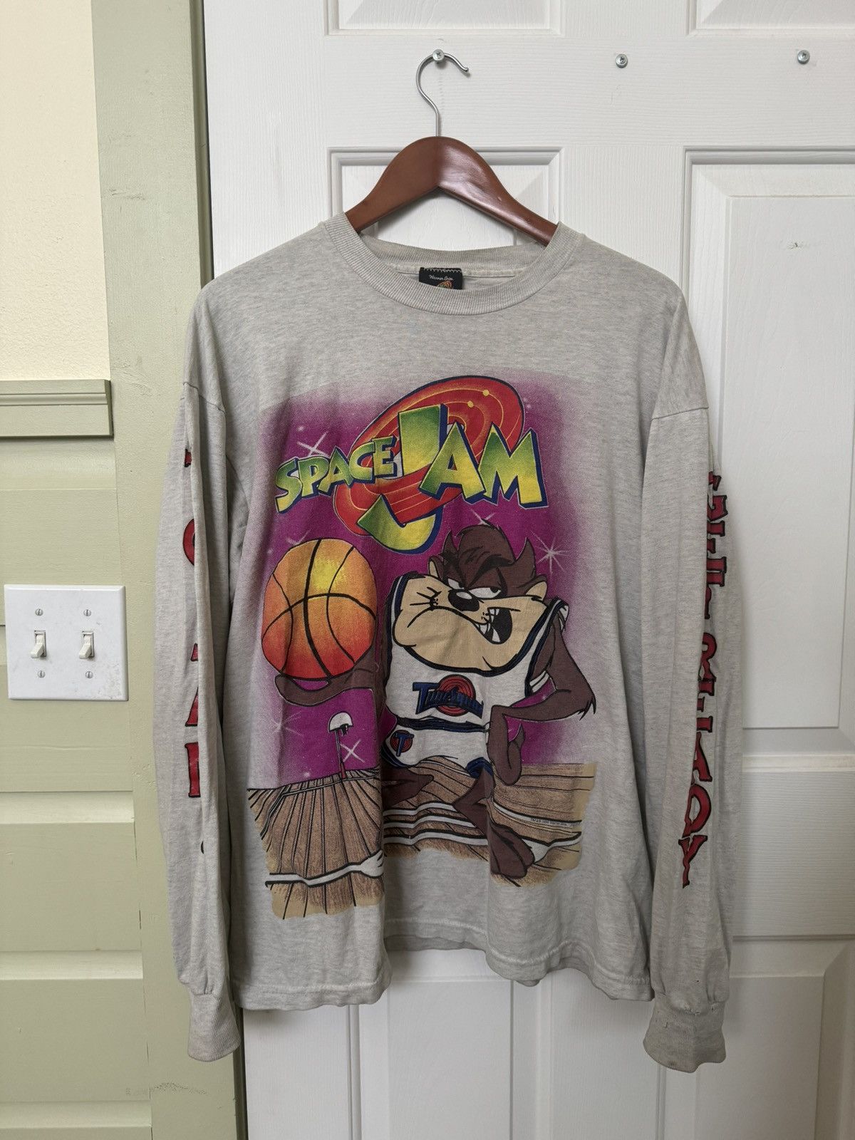 image of Vintage Space Jam Original Release Tee in Off White, Men's (Size Large)