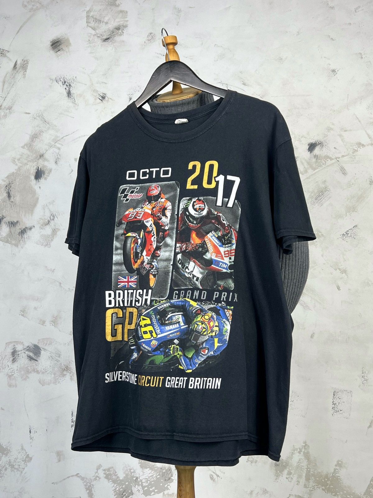 Vintage MotoGP British Grand Prix 2017 T-Shirt Size L - XL Size US XL / EU 56 / 4 - 2 Thumbnail