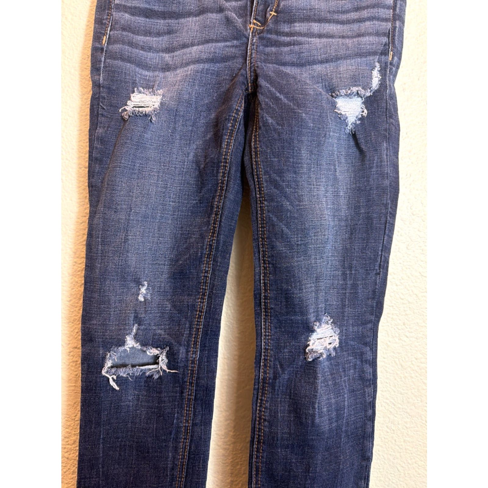 Abercrombie & Fitch Abercrombie Fitch Women’s Skinny Jeans Dark Wash Distressed 24x27 Low Rise 00 Blue Size 24" / US 00 / IT 34 - 3 Thumbnail
