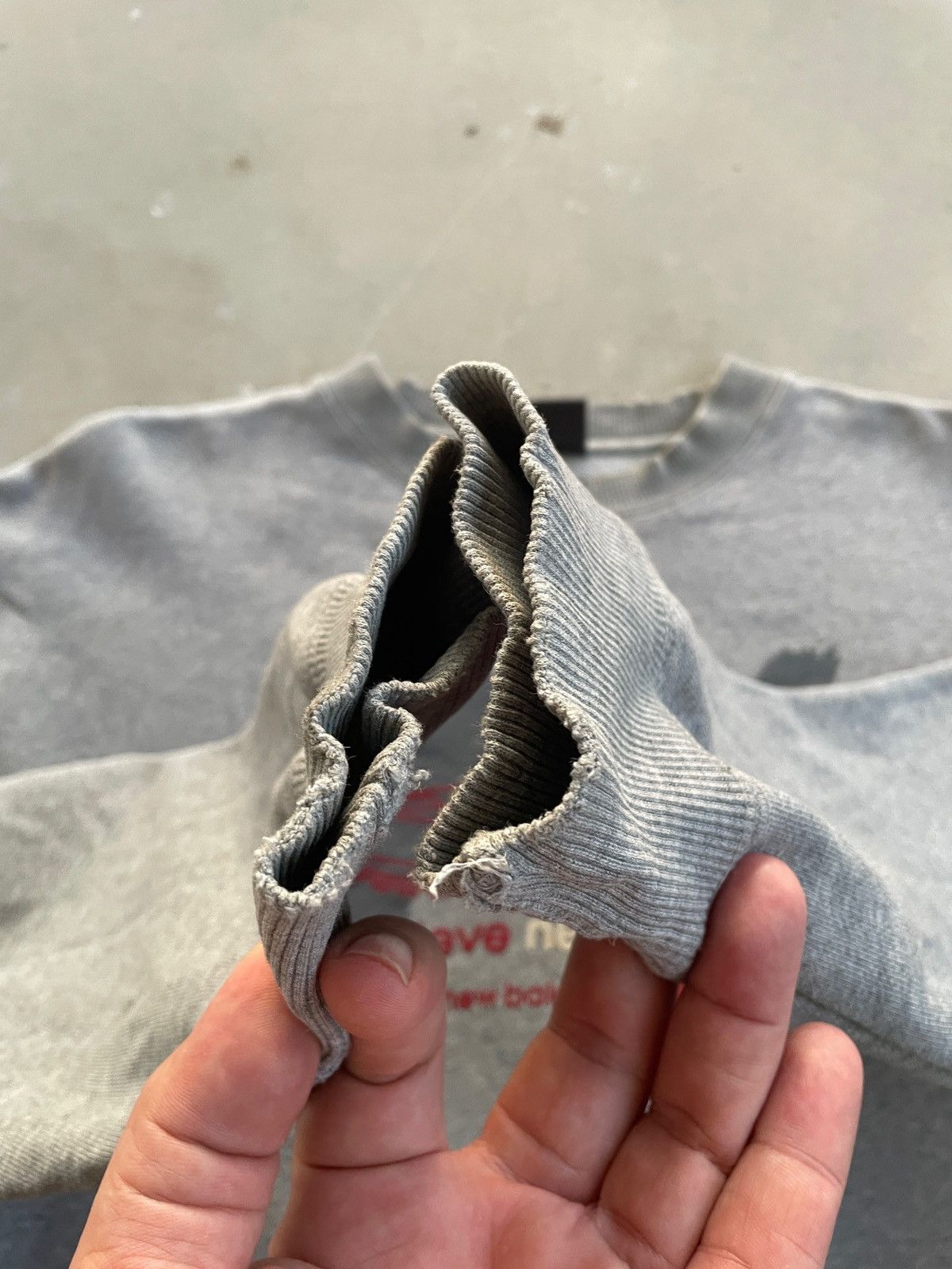 New Balance × Vintage VINTAGE NEW BALANCE ARCHIEVE DISTRESSED SWEATSHIRT Size US M / EU 48-50 / 2 - 4 Thumbnail