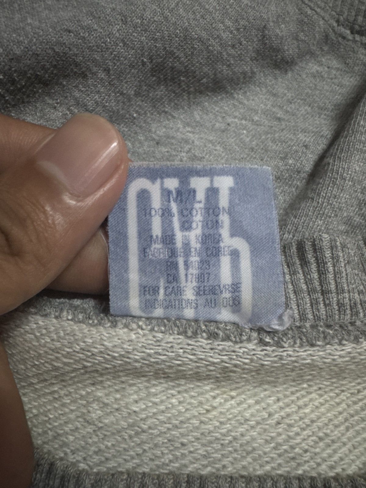 Gap Distressed Vintage Gap Big Logo Sweatshirt Crewneck Size US M / EU 48-50 / 2 - 7 Thumbnail