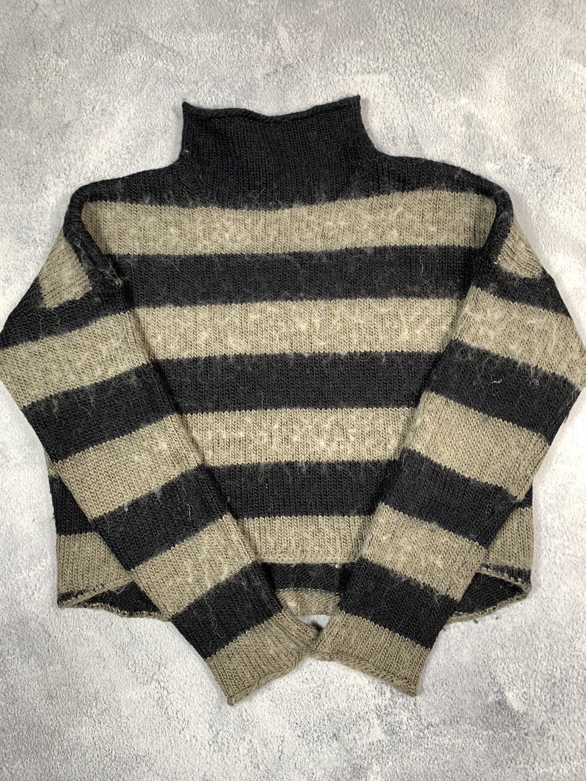 Japanese Brand × Vintage Vintage Y2K striped cropped sweater streetwear size M Size M / US 6-8 / IT 42-44 - 2 Thumbnail
