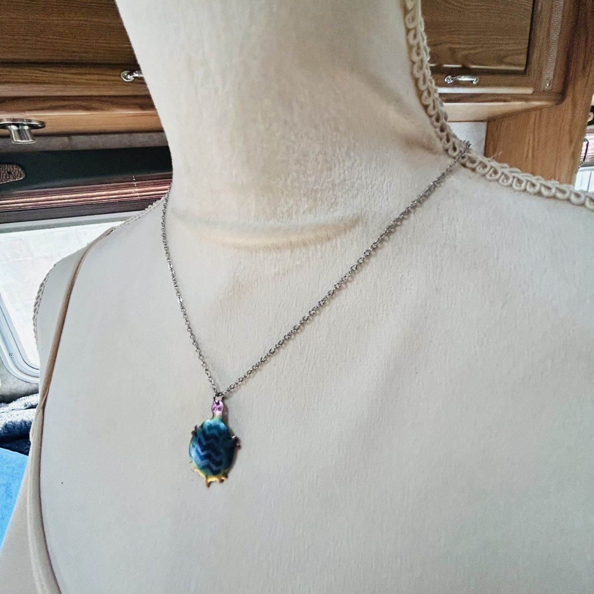 Handmade Handcrafted rainbow anodized turtle pendant necklace Size ONE SIZE - 3 Thumbnail