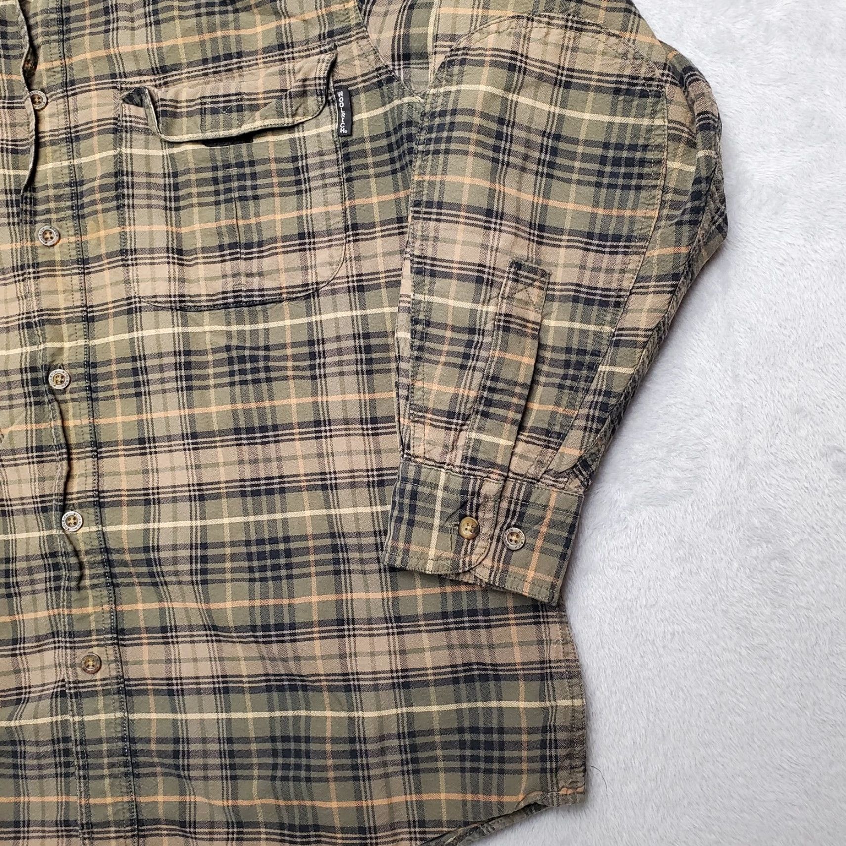 Vintage VINTAGE Woolrich Shirt Mens Large Olive Plaid Long Sleeve 100% Cotton Outdoor Cabin Camp Shirts Mens Large Olive Plaid Long Sleeve Cotton Outdoor Camp Size US L / EU 52-54 / 3 - 3 Thumbnail