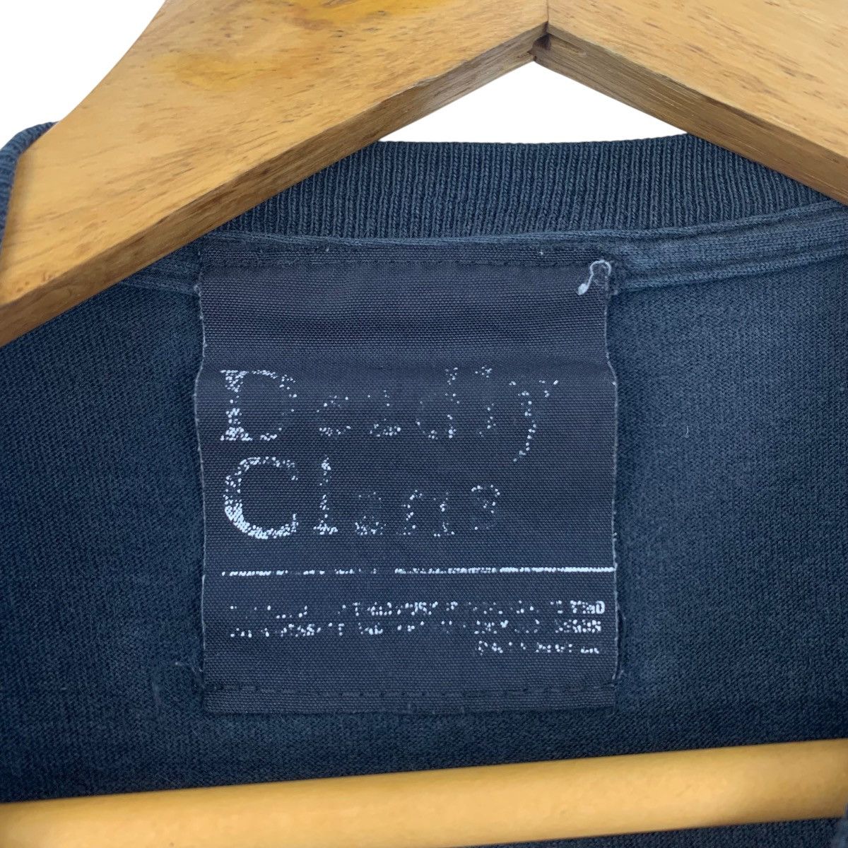 Band Tees × Japanese Brand × Vintage Vintage Distressed DEADLY CLARIS dir en grey band tees Size US M / EU 48-50 / 2 - 3 Thumbnail
