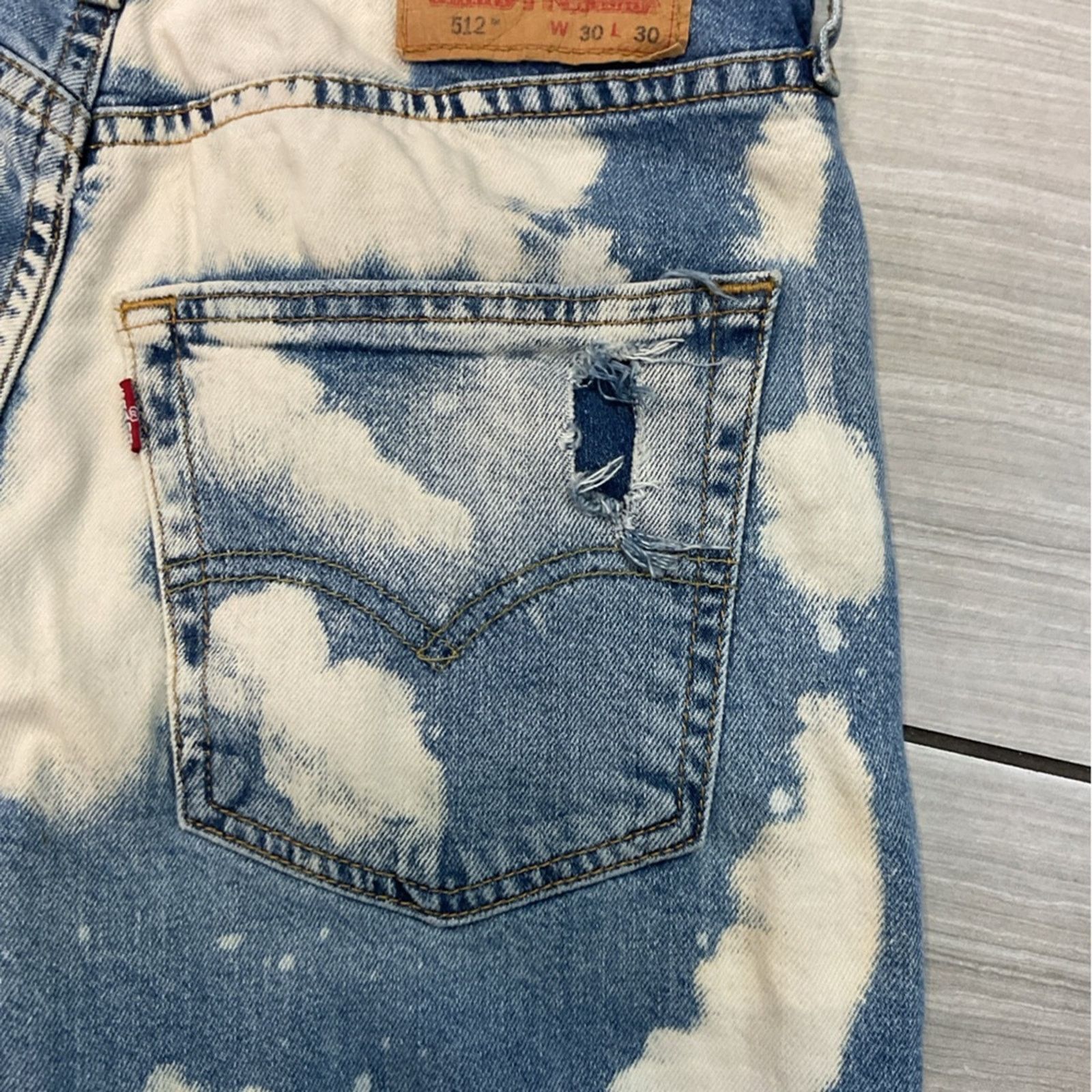 Levi's Levi’s Bleach Pattern Jeans Size US 30 / EU 46 - 5 Thumbnail