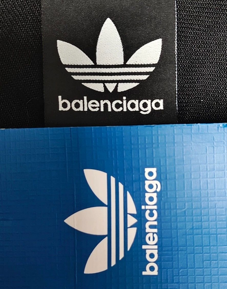 Balenciaga Balenciaga X Adidas New York Stock Exchange S 2412-Nextarrow Size 24" / US 00 / IT 34 - 4 Thumbnail