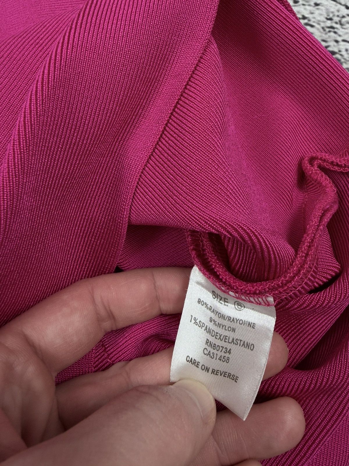 Herve Leger Fuchsia Bandage Dress Herve S Size S / US 4 / IT 40 - 5 Thumbnail