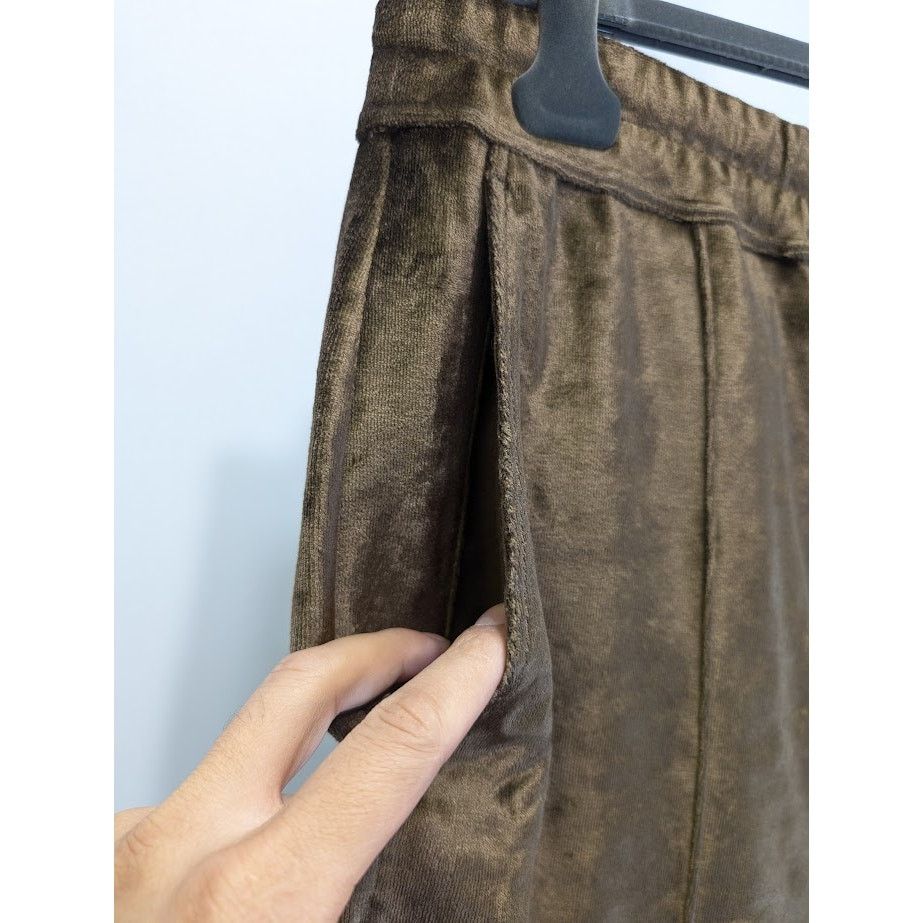 Tom Ford o1rshd1 Velour Drawstring Shorts in Brown Size US 40 / EU 56 - 4 Thumbnail