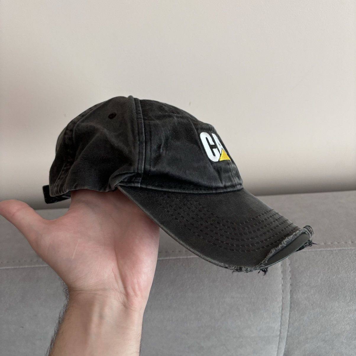 Caterpillar Vintage Faded And Distressed Cap CAT Size ONE SIZE - 2 Thumbnail