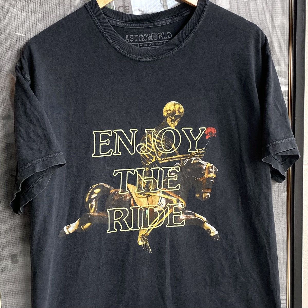 Rap Tees Travis Scott “Enjoy The Ride Tee (DDP / No Import Fees) Size US M / EU 48-50 / 2 - 1 Thumbnail