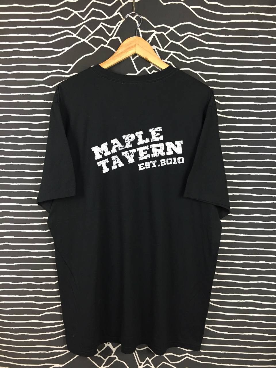 Vintage Vtg Maple Tavern Do Not Finger Your Cup Hole Funny Humor Tee Size US XXL / EU 58 / 5 - 4 Thumbnail