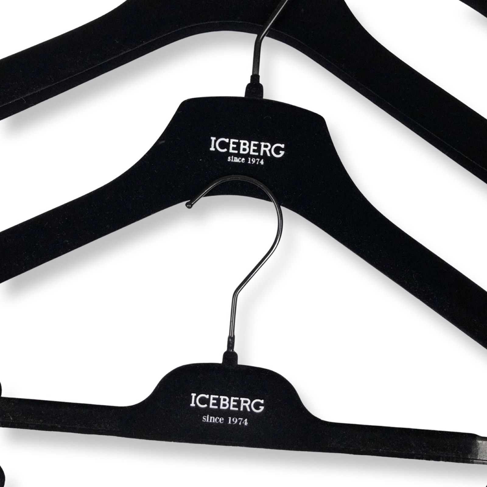 Iceberg Iceberg Logo Velour Hangers Size ONE SIZE - 2 Thumbnail