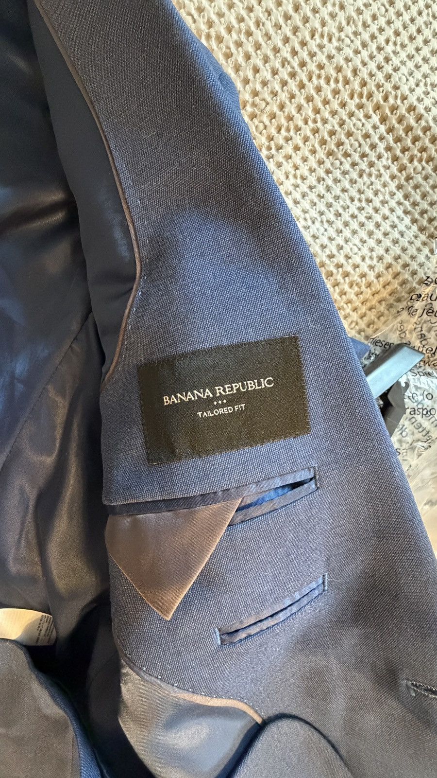 Banana Republic Banana Republic Tailored Fit Sharkskin Suit, Basic Navy, 42L Size 42L - 4 Thumbnail