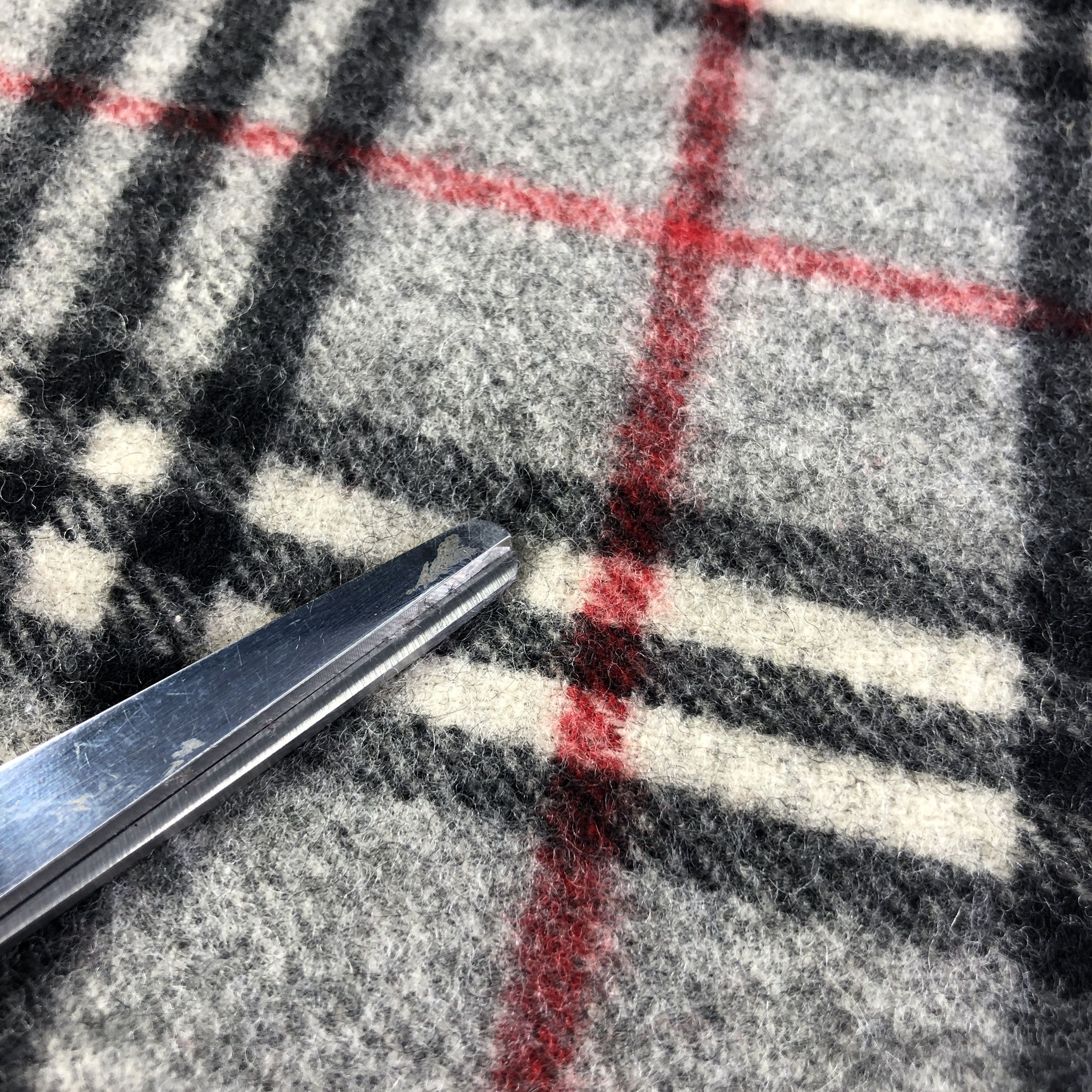 Burberry Burberry Nova Check Wool Scarf Muffler Neckwear V2653 Size ONE SIZE - 13 Thumbnail