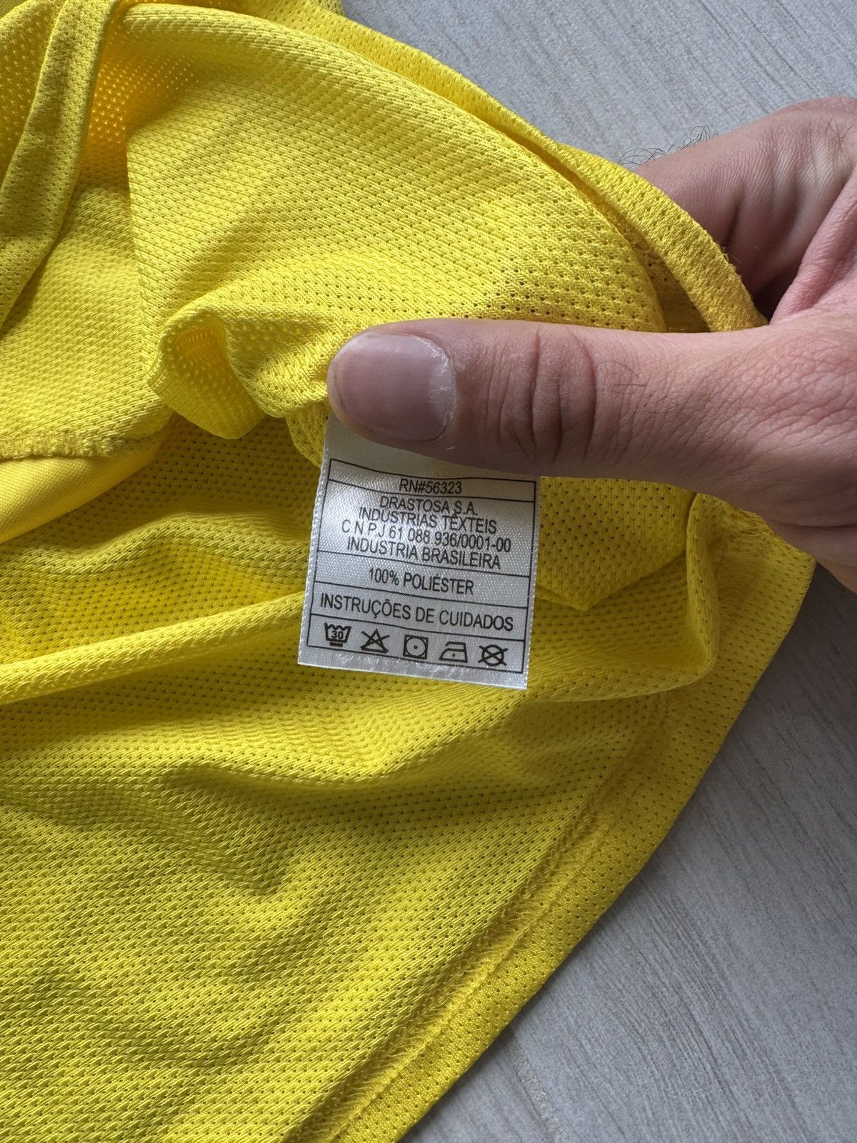 Other Inter Milan Third football Nike Yellow Maglia Jersey L Size US L / EU 52-54 / 3 - 6 Thumbnail