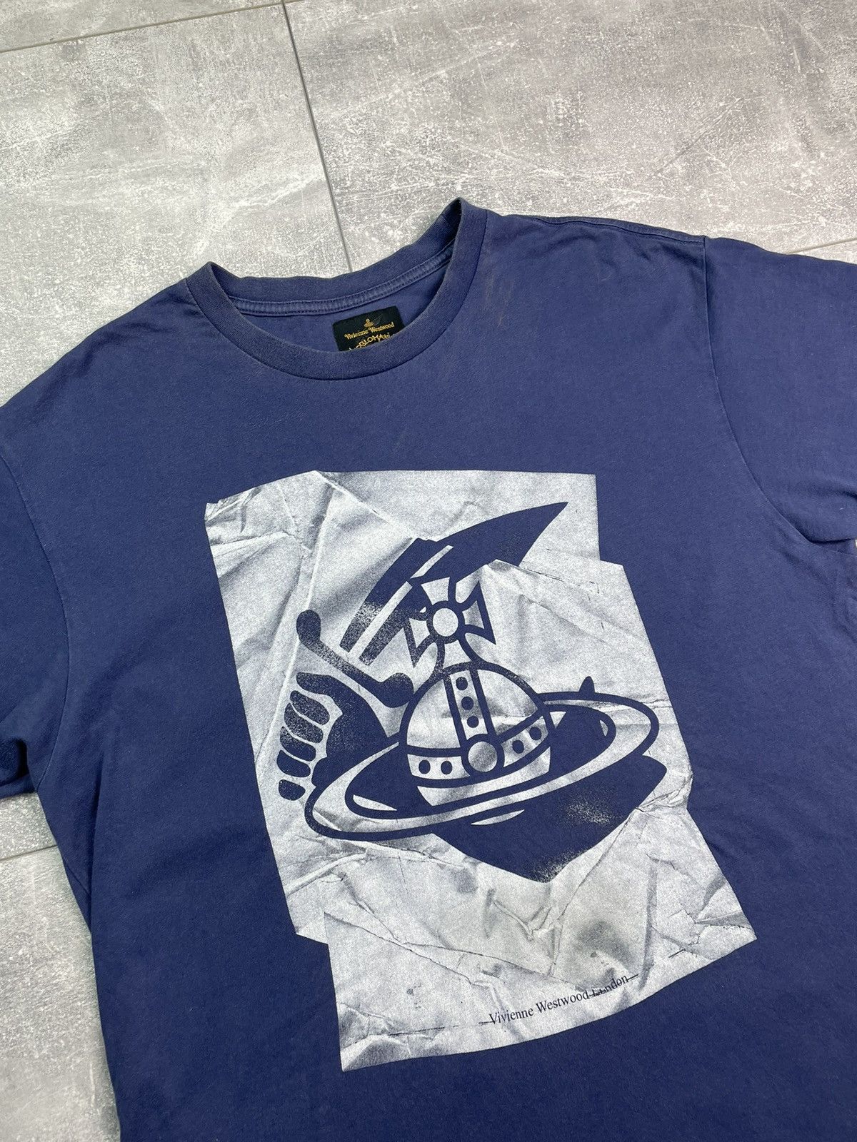 Vivienne Westwood Vivienne Westwood T-shirt Big Logo Size US XXL / EU 58 / 5 - 2 Thumbnail