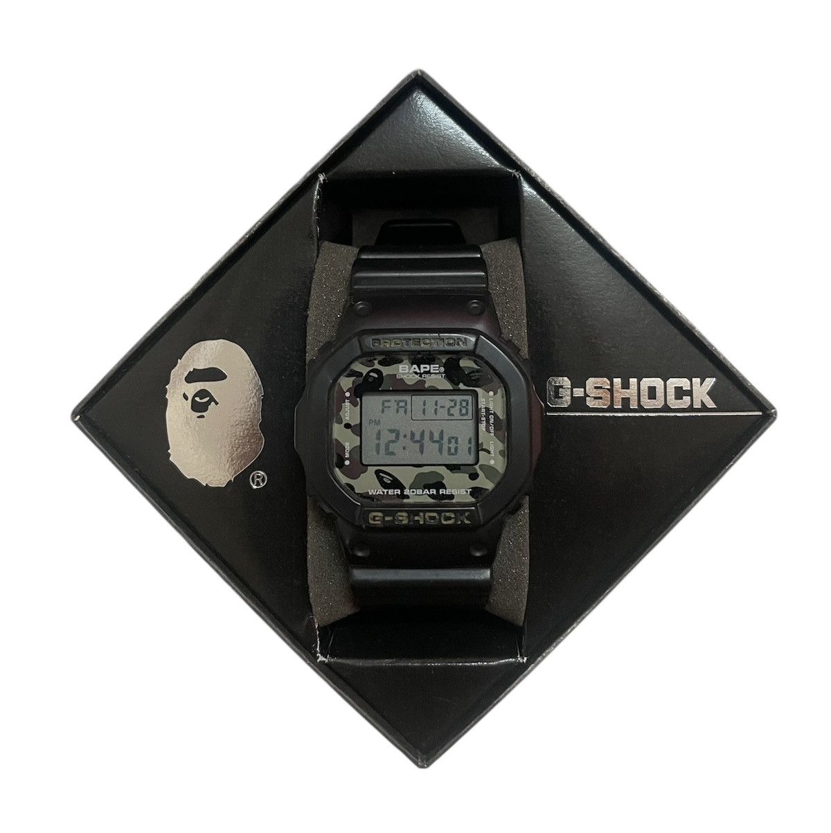 Bape Vintage Bape x G Shock Limited Edition Green Camo Watches Size ONE SIZE - 2 Thumbnail