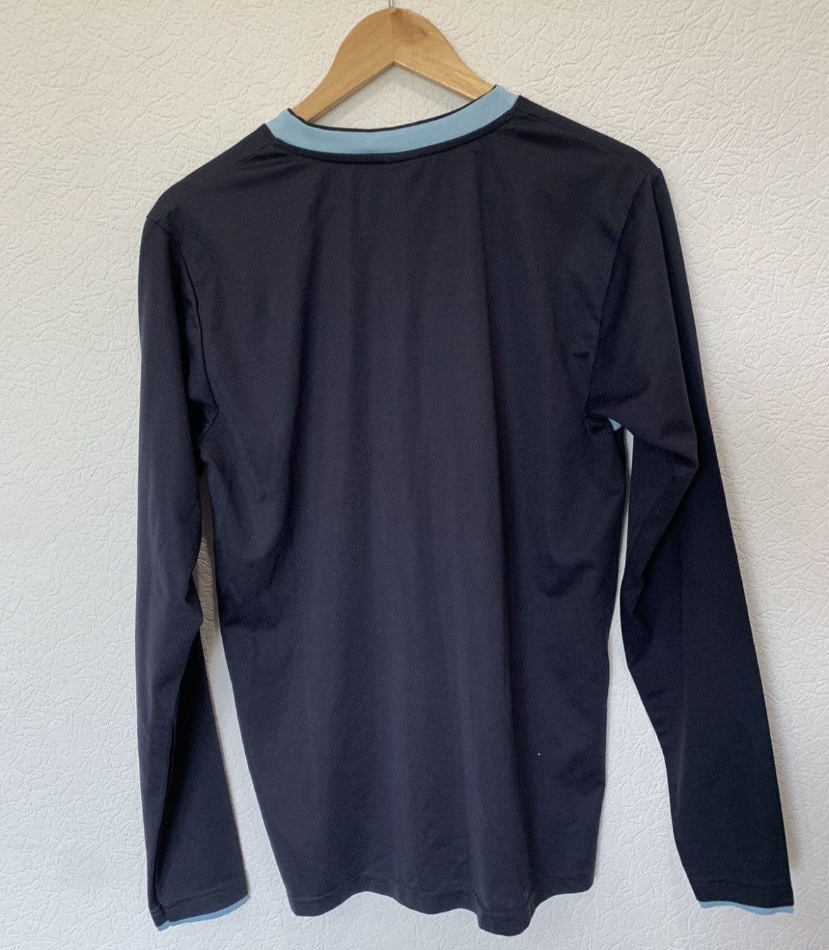 Puma BURNLEY PUMA LONGSLEEVE 2012/2013 THIRD KIT SOCCER JERSEY Size US L / EU 52-54 / 3 - 4 Thumbnail
