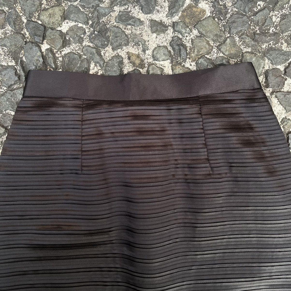 Dior Christian Dior Boutique Pleated Pencil Skirt Size 26" / US 2 / IT 38 - 2 Thumbnail