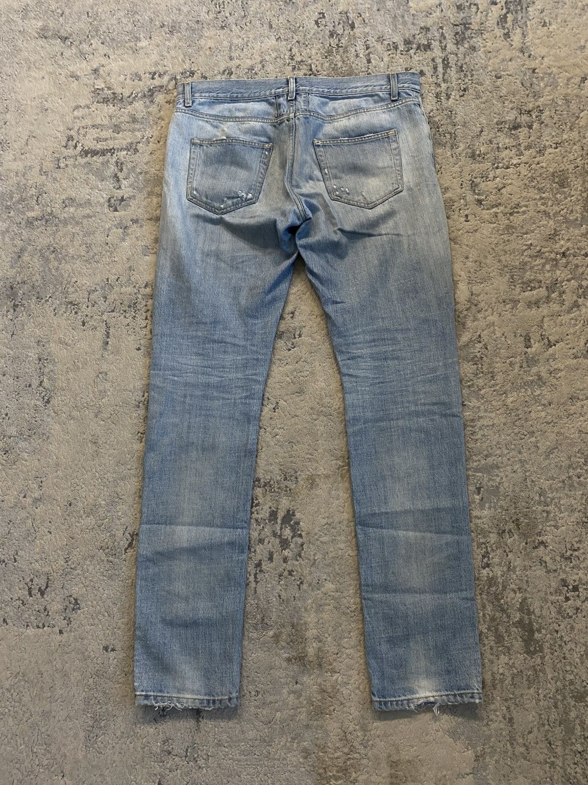 Saint Laurent Paris Saint Laurent AW15 Lightwash Knee Repaired Denim Size US 33 - 7 Thumbnail