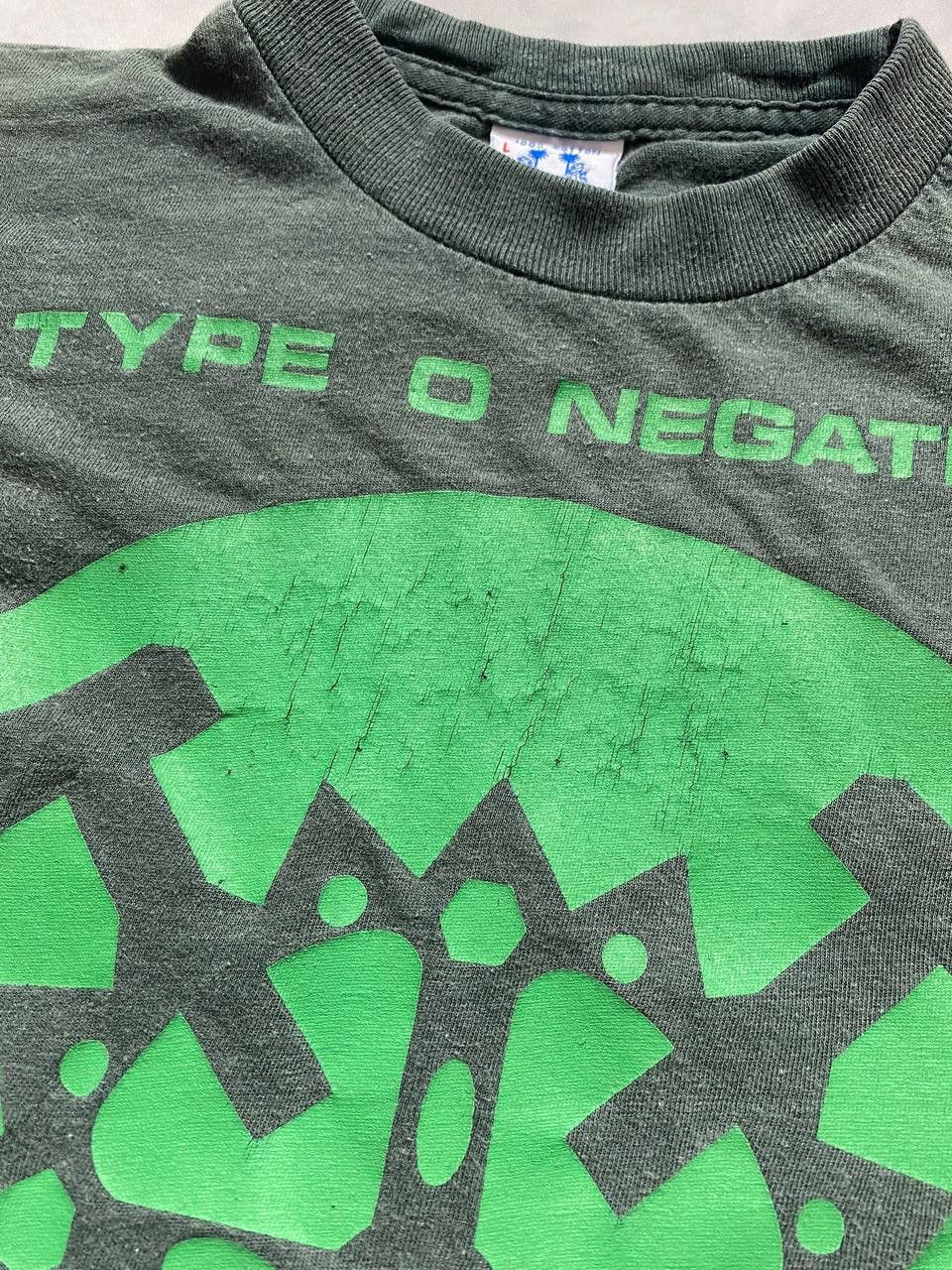 Band Tees 1992 Type O Negative Offense Mechanism T shirt Size US L / EU 52-54 / 3 - 6 Thumbnail