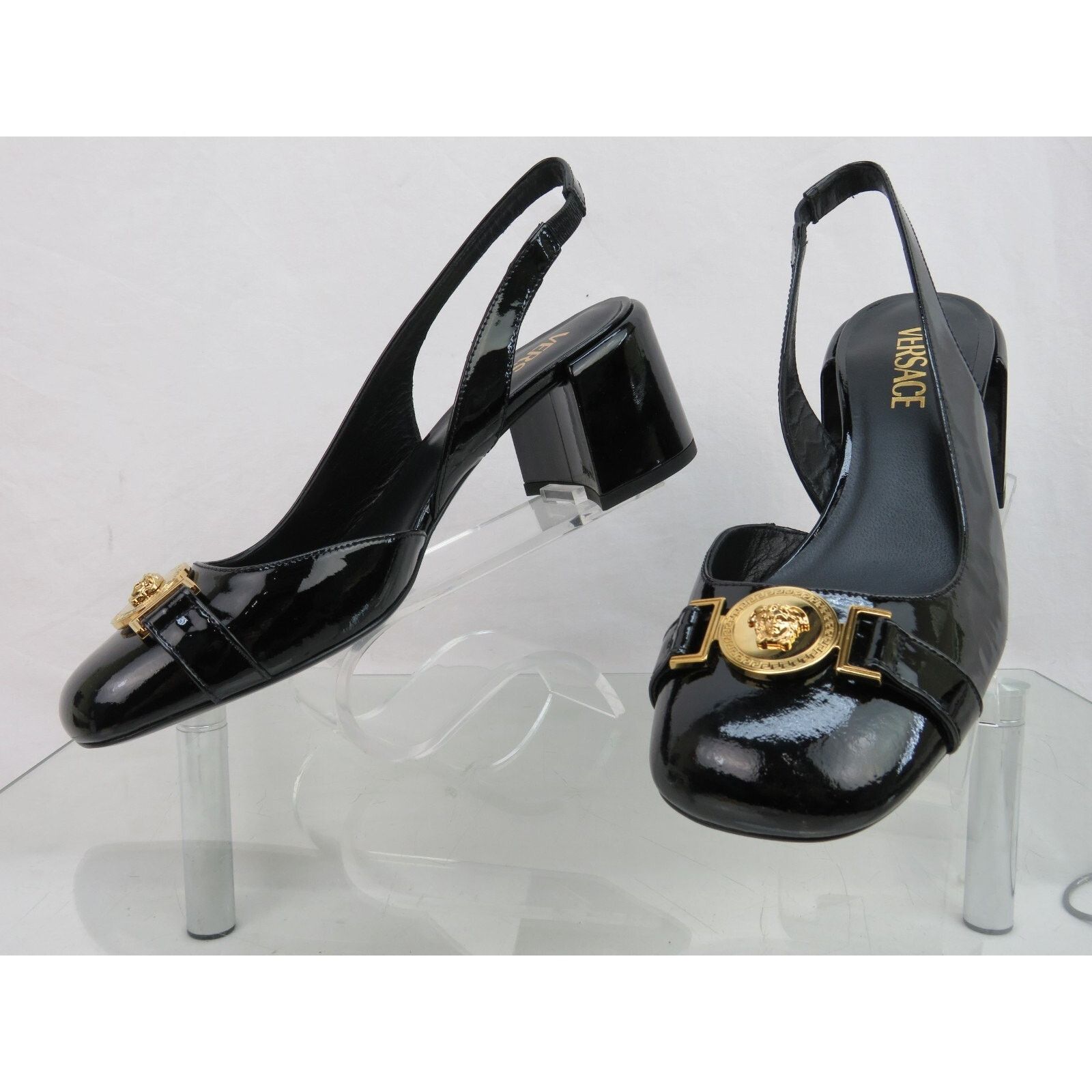 Versace VERSACE BLACK PATENT LEATHER MEDUSA SANDALS LOW PUMPS 38.5 Size US 8.5 / IT 38.5 - 3 Thumbnail