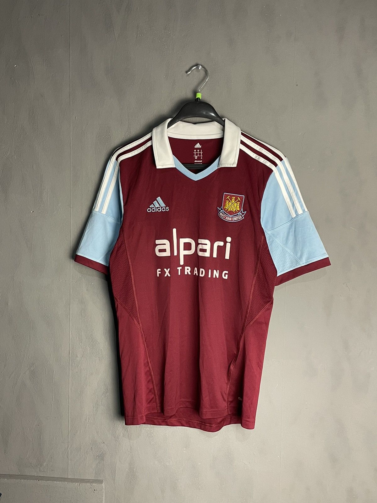 Adidas Adidas West Ham home jersey 2013/2014 size S Size US S / EU 44-46 / 1 - 1 Thumbnail