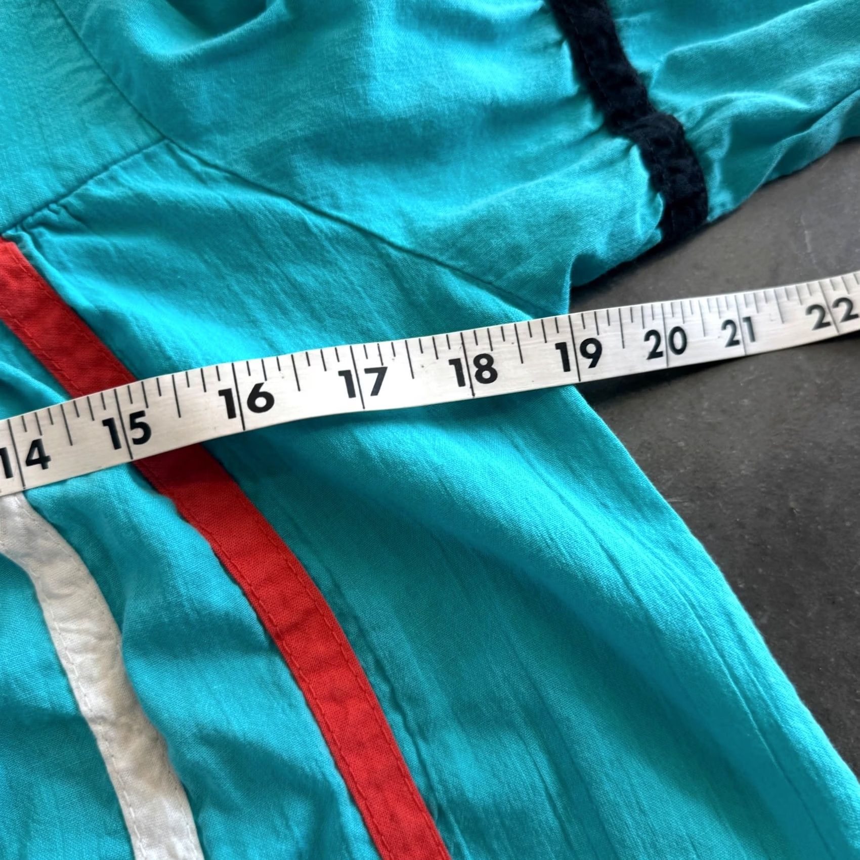 Vintage VINTAGE Embroidered Lovebirds Puff Sleeve Turquoise Ruffle Hem Dress L Womens L Sized Midi Dress Size L / US 10 / IT 46 - 4 Thumbnail