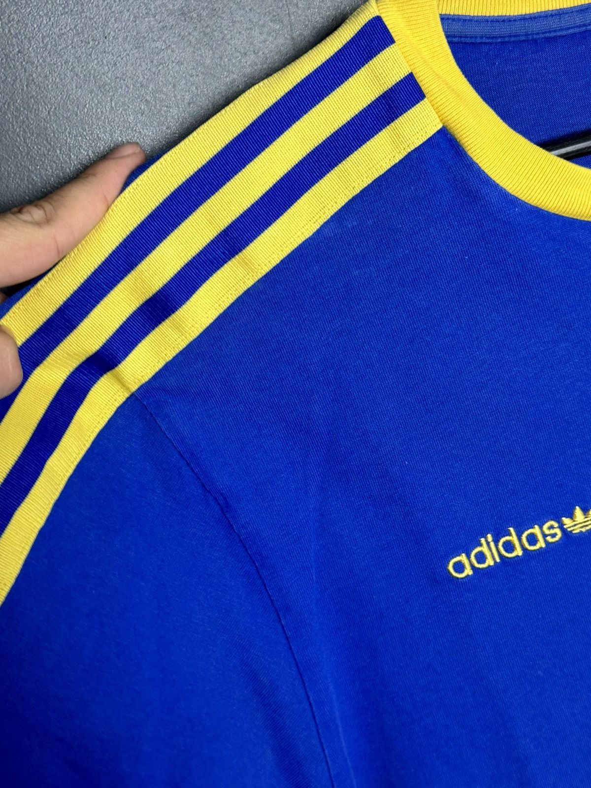 Adidas Adidas Originals Sweden National Team Retro Football Jersey Size US S / EU 44-46 / 1 - 9 Thumbnail