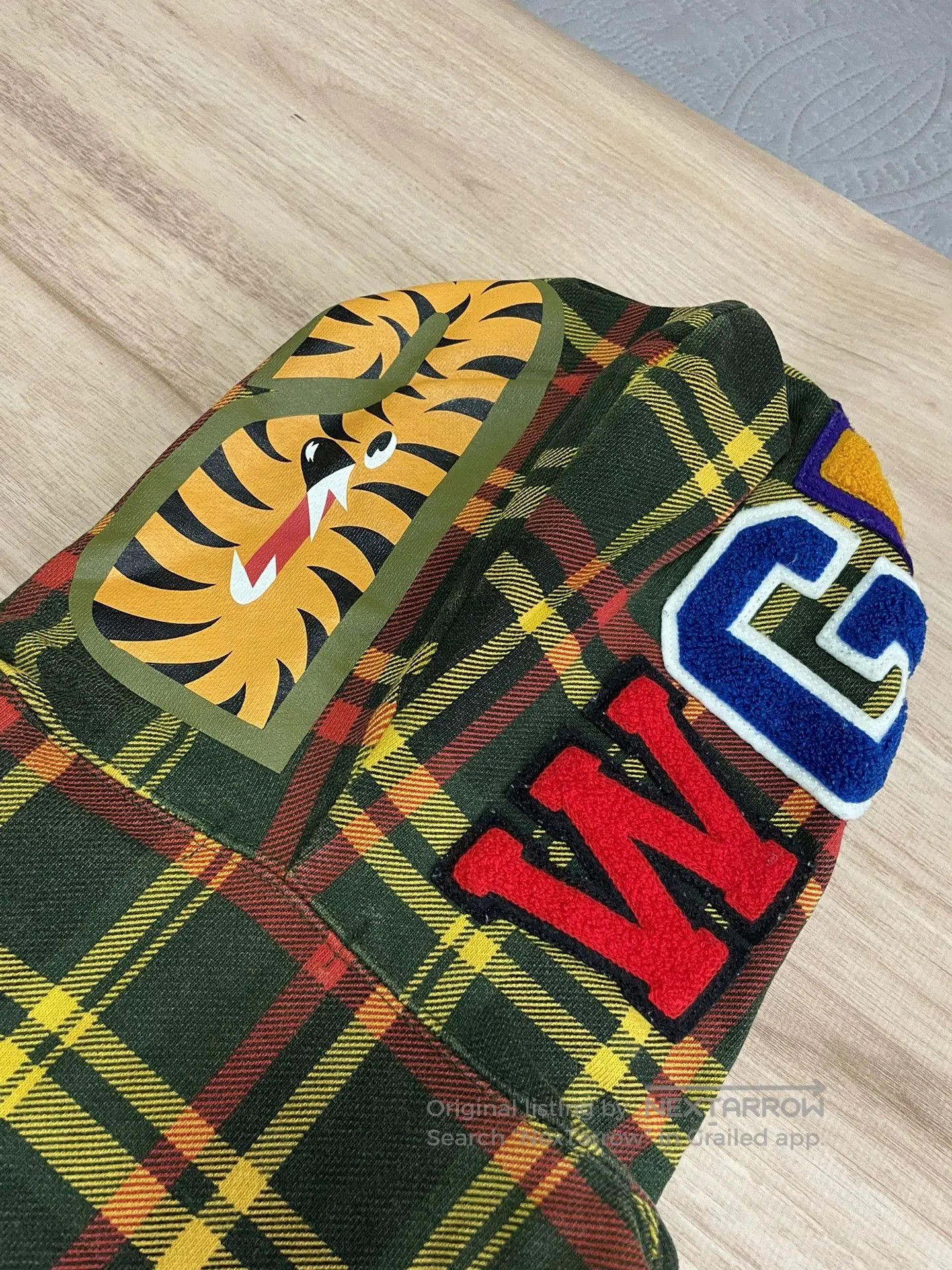 Bape bape plaid shark hoodie size s. Size US S / EU 44-46 / 1 - 4 Thumbnail