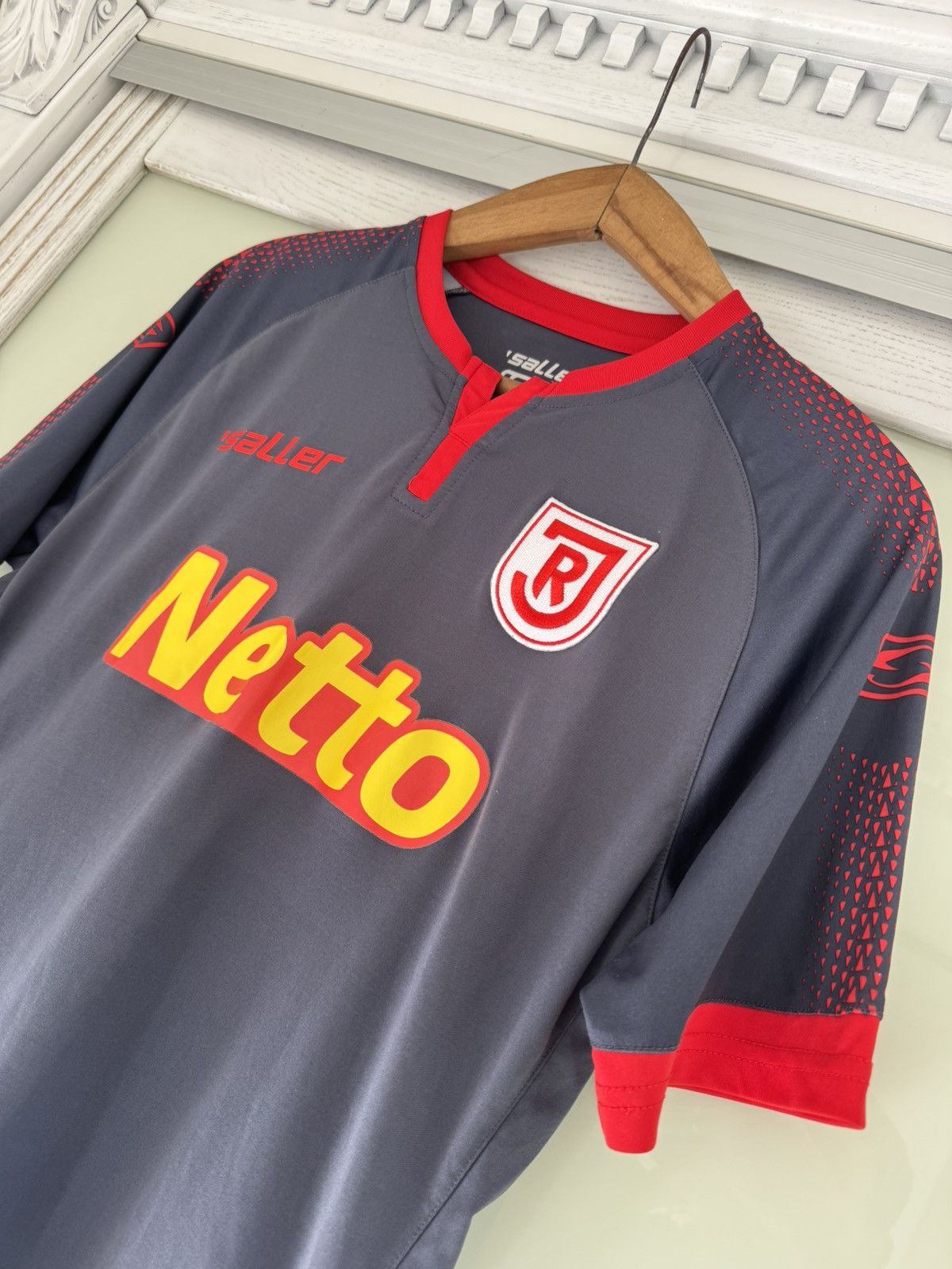 Vintage Jahn Regensburg 2020-2021 Third Soccer Jersey Football Shirt Size US M / EU 48-50 / 2 - 8 Thumbnail