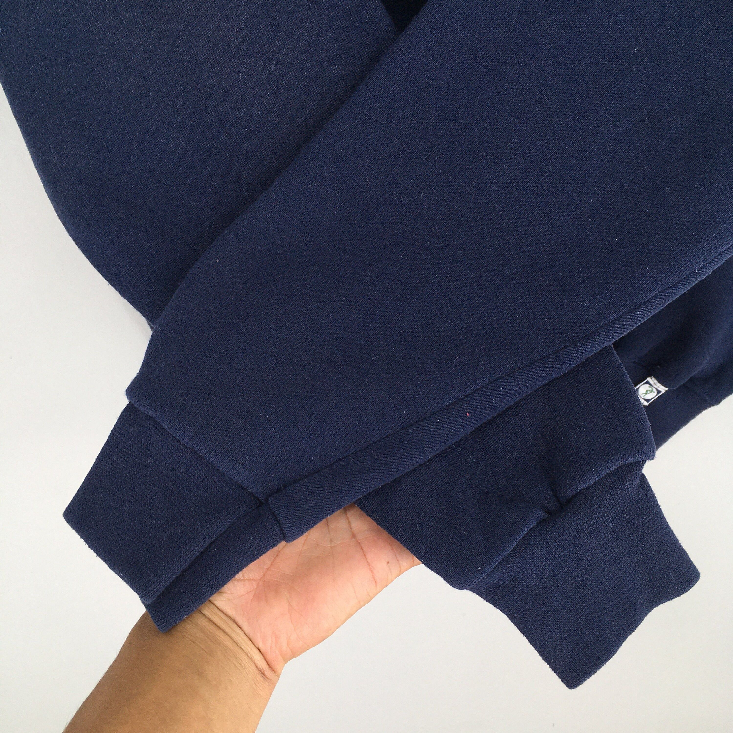 Vintage Vintage 90s Discus Athletic Blue Plain Crewneck Jumper M Size US M / EU 48-50 / 2 - 5 Thumbnail