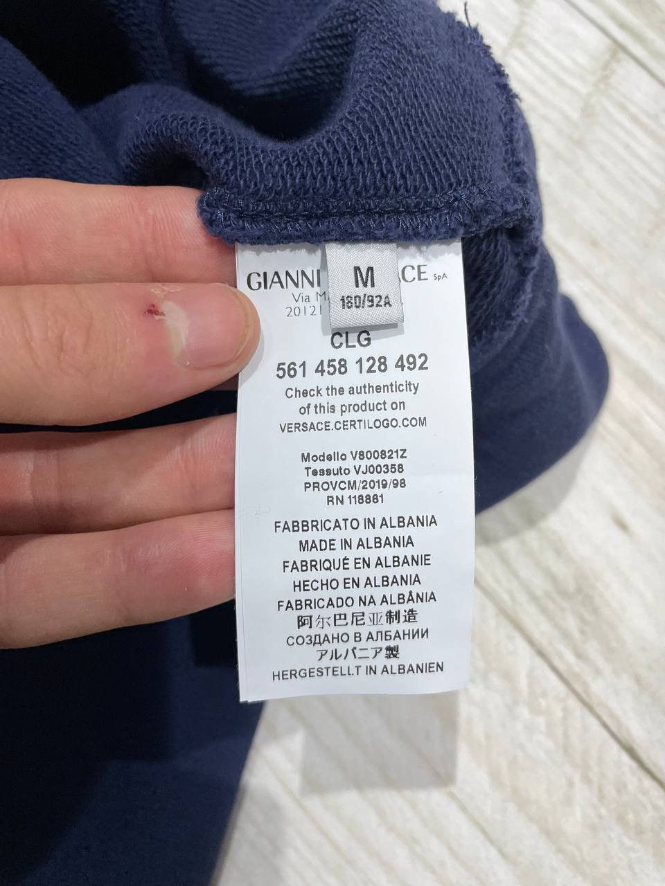 Versace Vintage Versace Collection Basic Sweatshirt Big Logo Medusa Size US M / EU 48-50 / 2 - 11 Thumbnail