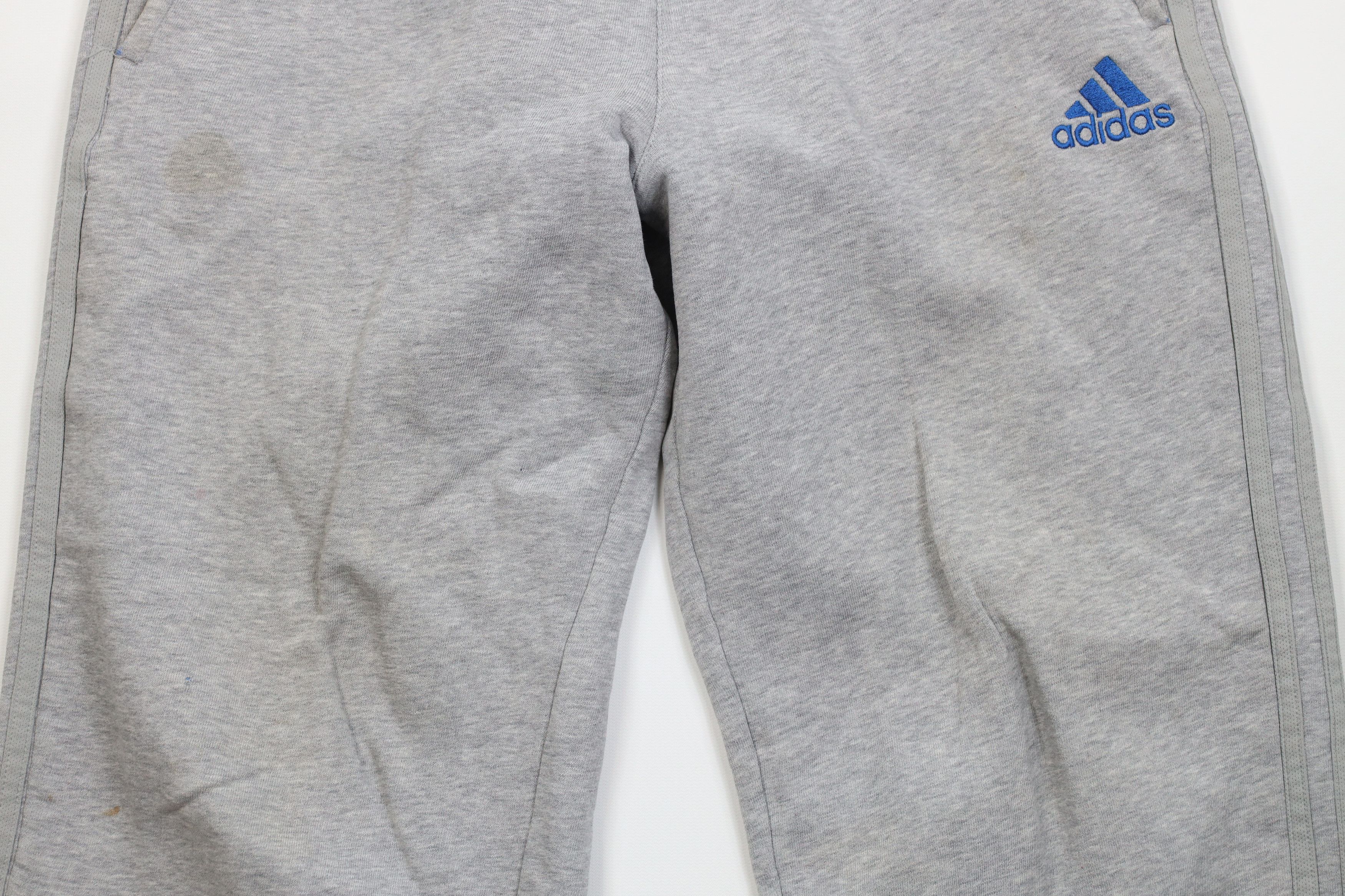Adidas Vintage Y2K Adidas Spell Out Striped Wide Leg Sweatpants Size US 32 / EU 48 - 3 Thumbnail