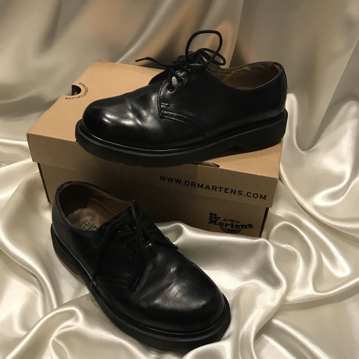 Dr. Martens × Vintage Dr. Martens 1461 Low Black Short 3 Hole Vintage Leather Size US 6 / IT 36 - 9 Thumbnail