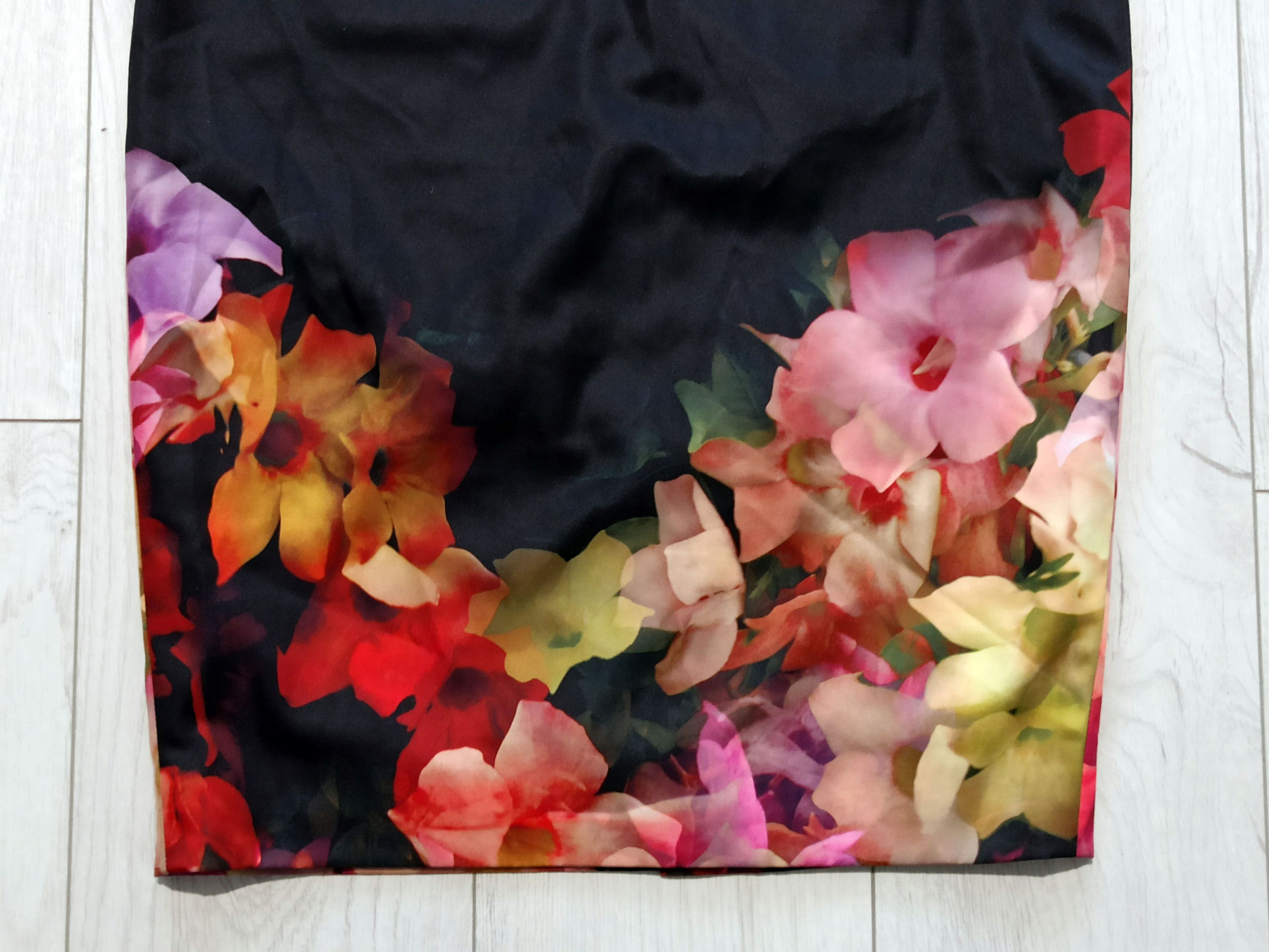 Ted Baker Ted Baker pencil skirt Size 25" / US 0 / IT 36 - 2 Thumbnail